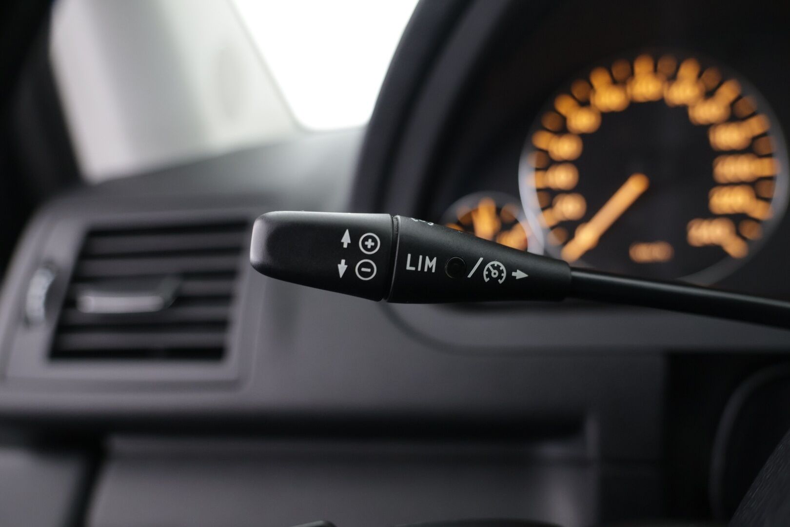 Mercedes-Benz A 2010 160 5D A Business | Vakkari | Kahdet Renkaat | Merkkihuollettu - Tässä on erittäin harvinainen ja siisti A Mersu yksilö.