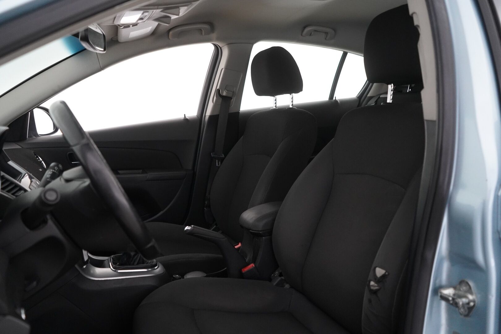 Chevrolet Cruze 2012 1.8 LTZ 104kW MT5 5-ov *Vetokoukku / Lohko / Vakkari / Tutka* - *Myydään Huutokaupat.com*