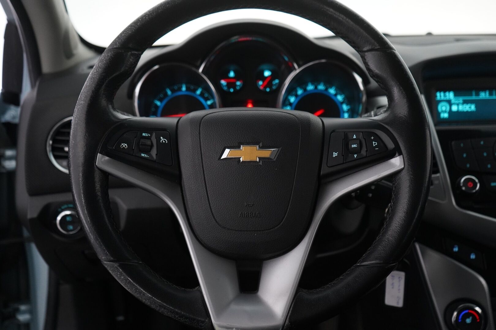Chevrolet Cruze 2012 1.8 LTZ 104kW MT5 5-ov *Vetokoukku / Lohko / Vakkari / Tutka* - *Myydään Huutokaupat.com*