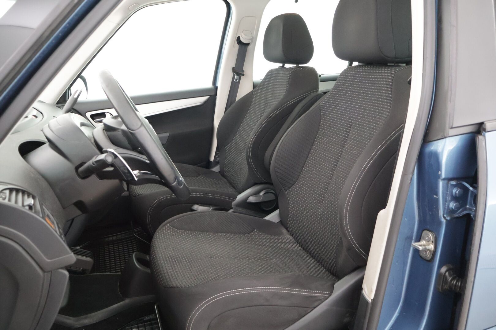 Citroen Grand C4 Picasso 2012 THP 156 Dynamic BMP6 Automaatti**- YritysOutlet - Myydään vain yrityksille - - YritysOutlet - Myydään vain yrityksille