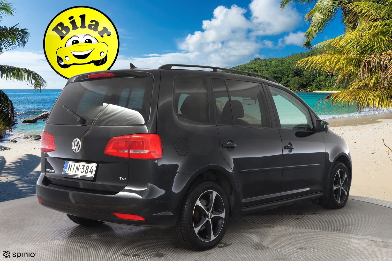 Volkswagen Touran 2012 1.4 TSI Comfortline 103kW 140hv DSG Autom. - Suomi-auto | 7P | Panorama | Webasto | Xenon-ajovalot | Pysäköinti tutkat edessä ja takana | Pysäköintiavustin | 2x renkaat & vanteet - KORKO VAIN 3,99 %