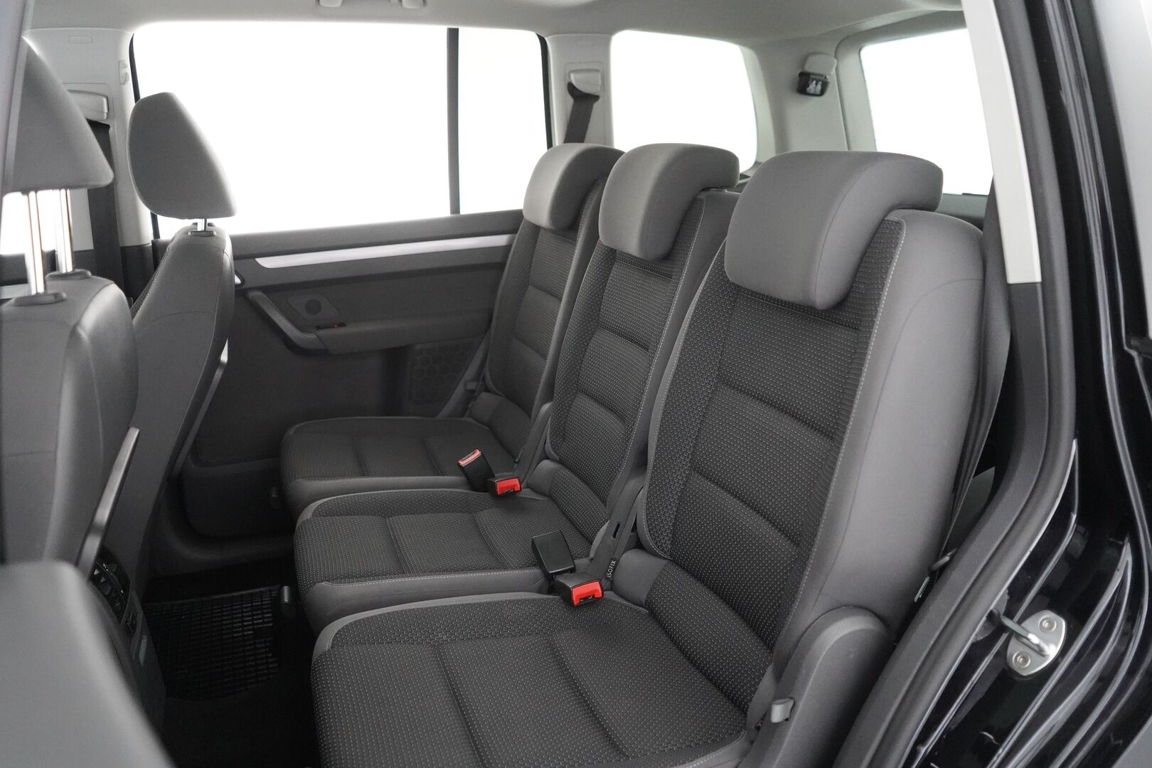 Volkswagen Touran 2012 1.4 TSI Comfortline 103kW 140hv DSG Autom. - Suomi-auto | 7P | Panorama | Webasto | Xenon-ajovalot | Pysäköinti tutkat edessä ja takana | Pysäköintiavustin | 2x renkaat & vanteet - KORKO VAIN 3,99 %