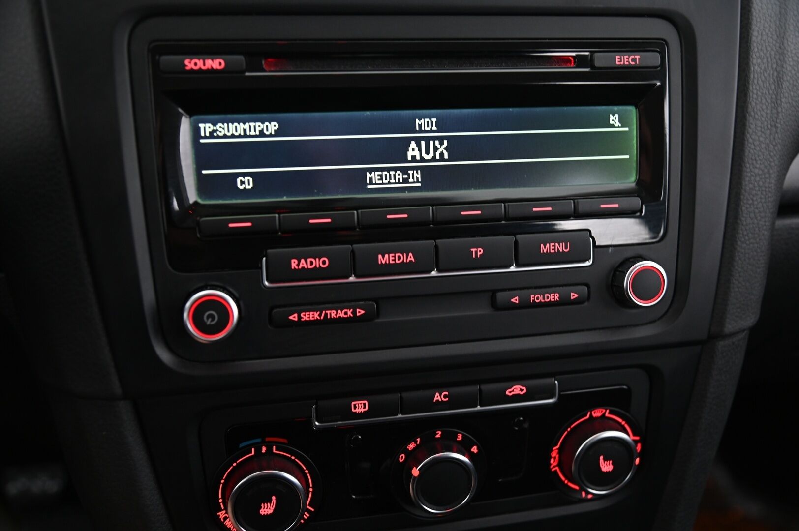 Volkswagen Golf 2012 Variant Comfortline 1,4 TSI 90 kW *Vakkari / Ilmastointi / Lohko / Peruutustutkat* - Juuri Katsastettu! / Vähän ajettu ja siisti yksilö!*