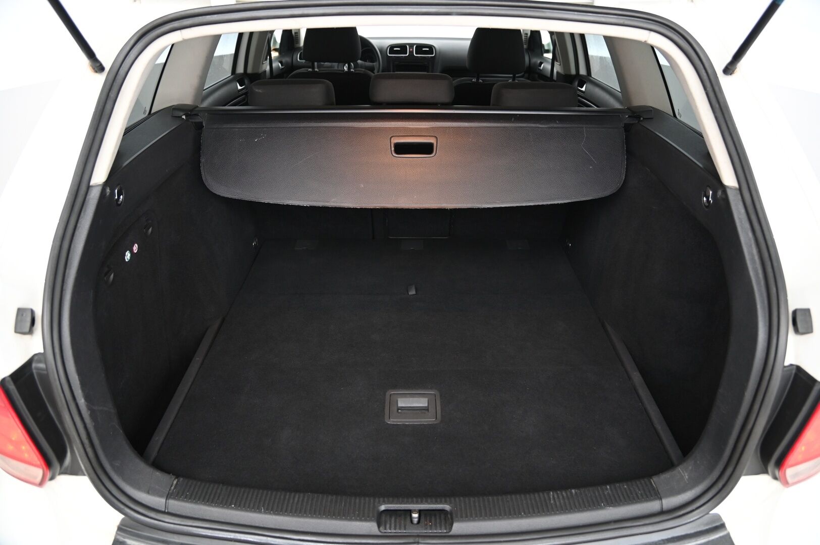 Volkswagen Golf 2012 Variant Comfortline 1,4 TSI 90 kW *Vakkari / Ilmastointi / Lohko / Peruutustutkat* - Juuri Katsastettu! / Vähän ajettu ja siisti yksilö!*