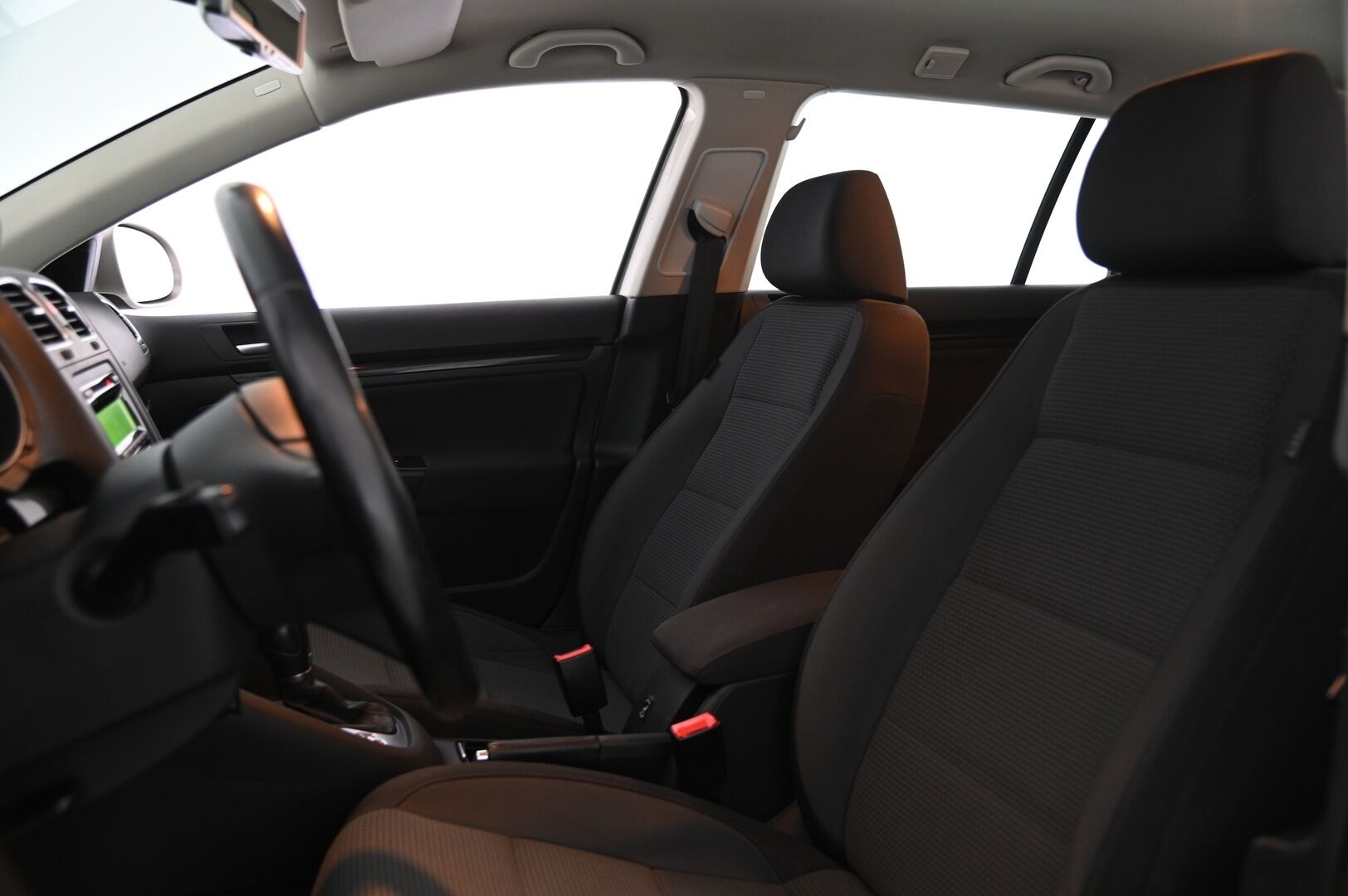 Volkswagen Golf 2012 Variant Comfortline 1,4 TSI 90 kW DSG-automaatti - Vakkari | Lohkolämmitin | Xenon | P.tutkat | 2x Renkaat ja Vanteet