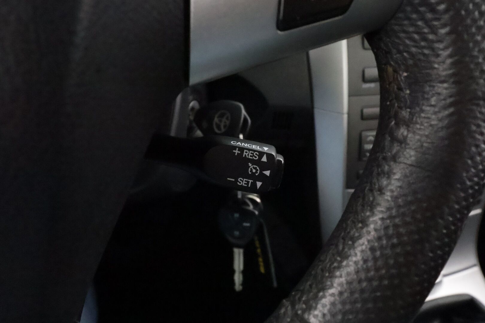 Toyota Corolla 2013 1,6 Valvematic Linea Sol * 1-om Suomi-auto / Vakkari / AC / Sähköpeilit / Lohkolämmitin * - Merkkihuollot / Kahdet renkaat - HULLUT AVAJAISHULINAT KORKOTARJOUS 3,29 %