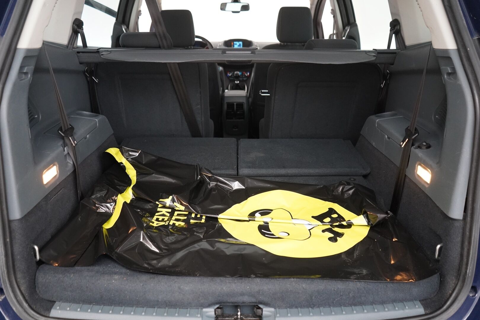 Ford Grand C-Max 2013 1.6 TDCi 115 hv Titanium M6 5-ovinen * - YritysOutlet - Myydään vain yrityksille * - Webasto ajastimella / Seuraava katsastus 10/26