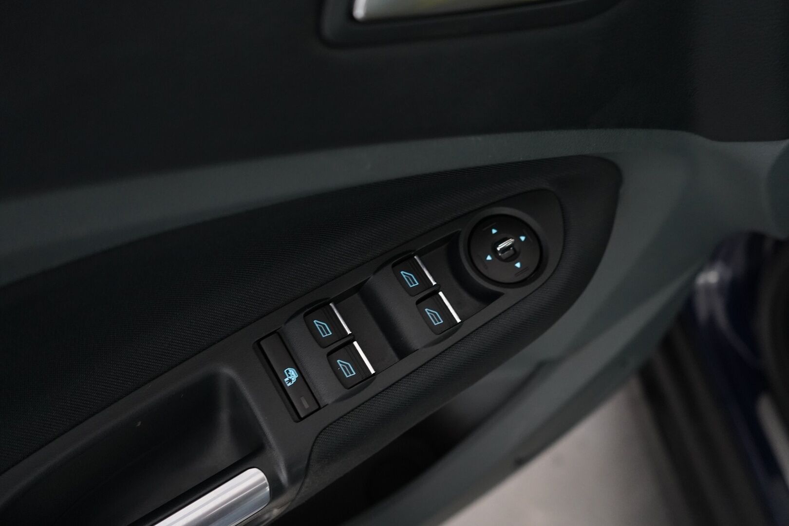 Ford C-MAX GRAND 2013 1.6 TDCi 115 hv Titanium M6 5-ovinen * MYYDÄÄN HUUTOKAUPAT.COM * - Webasto ajastimella / Seuraava katsastus 10/26 / 7-paikkainen