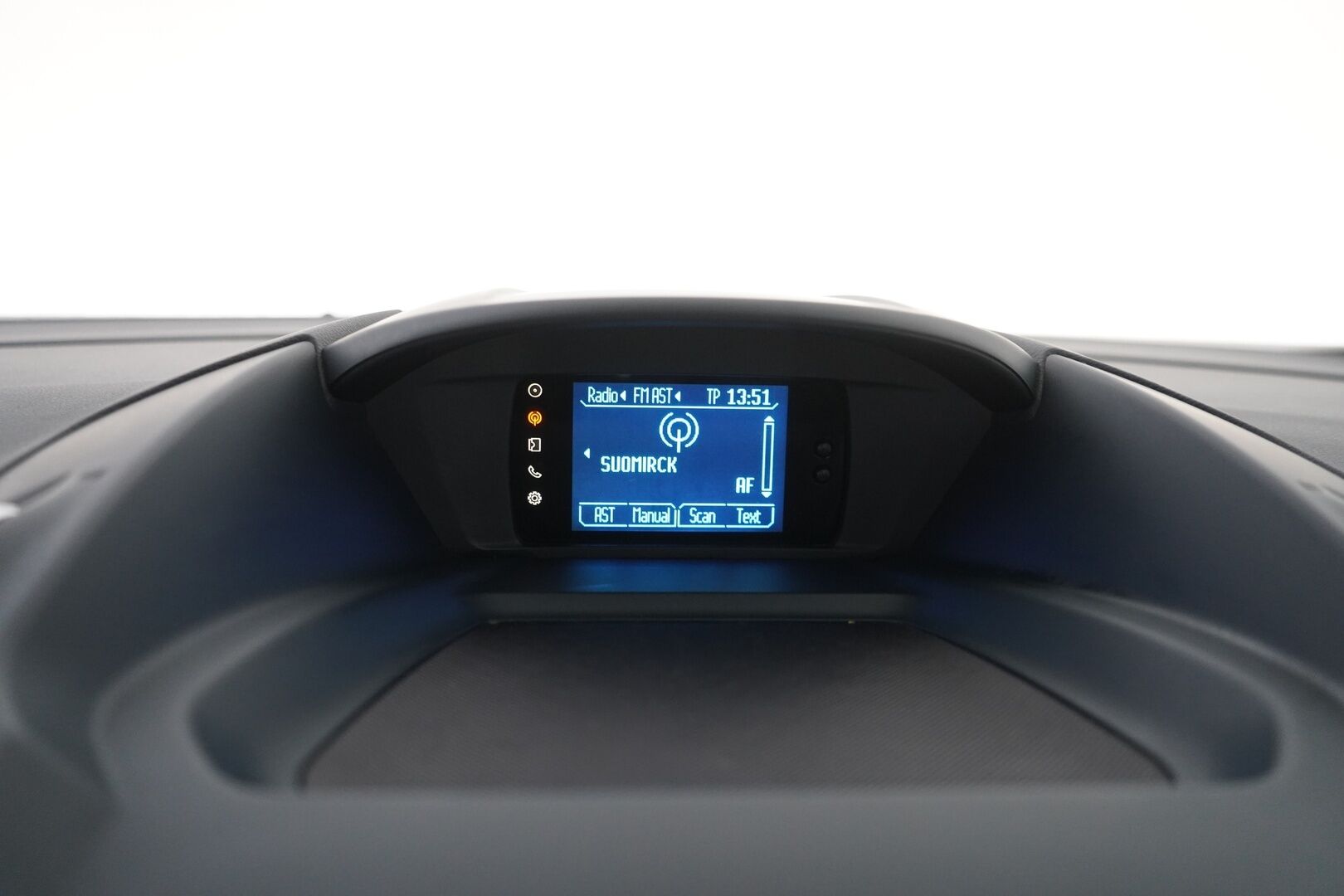 Ford C-MAX GRAND 2013 1.6 TDCi 115 hv Titanium M6 5-ovinen * MYYDÄÄN HUUTOKAUPAT.COM * - Webasto ajastimella / Seuraava katsastus 10/26 / 7-paikkainen