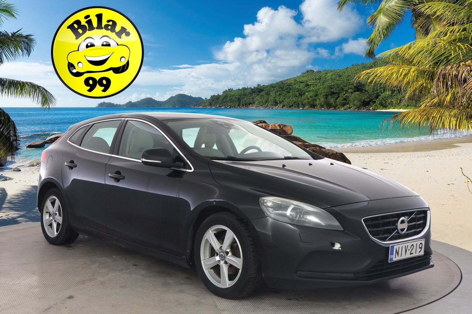 Volvo V40 2012 D2 Momentum Business - *Myydään huutokaupat.com* / Juuri huollettu! / Suomi-auto / Vakkari / PA-lisälämmitin / Xenon-valot / Aut. Ilmastointi / Penkinlämmittimet