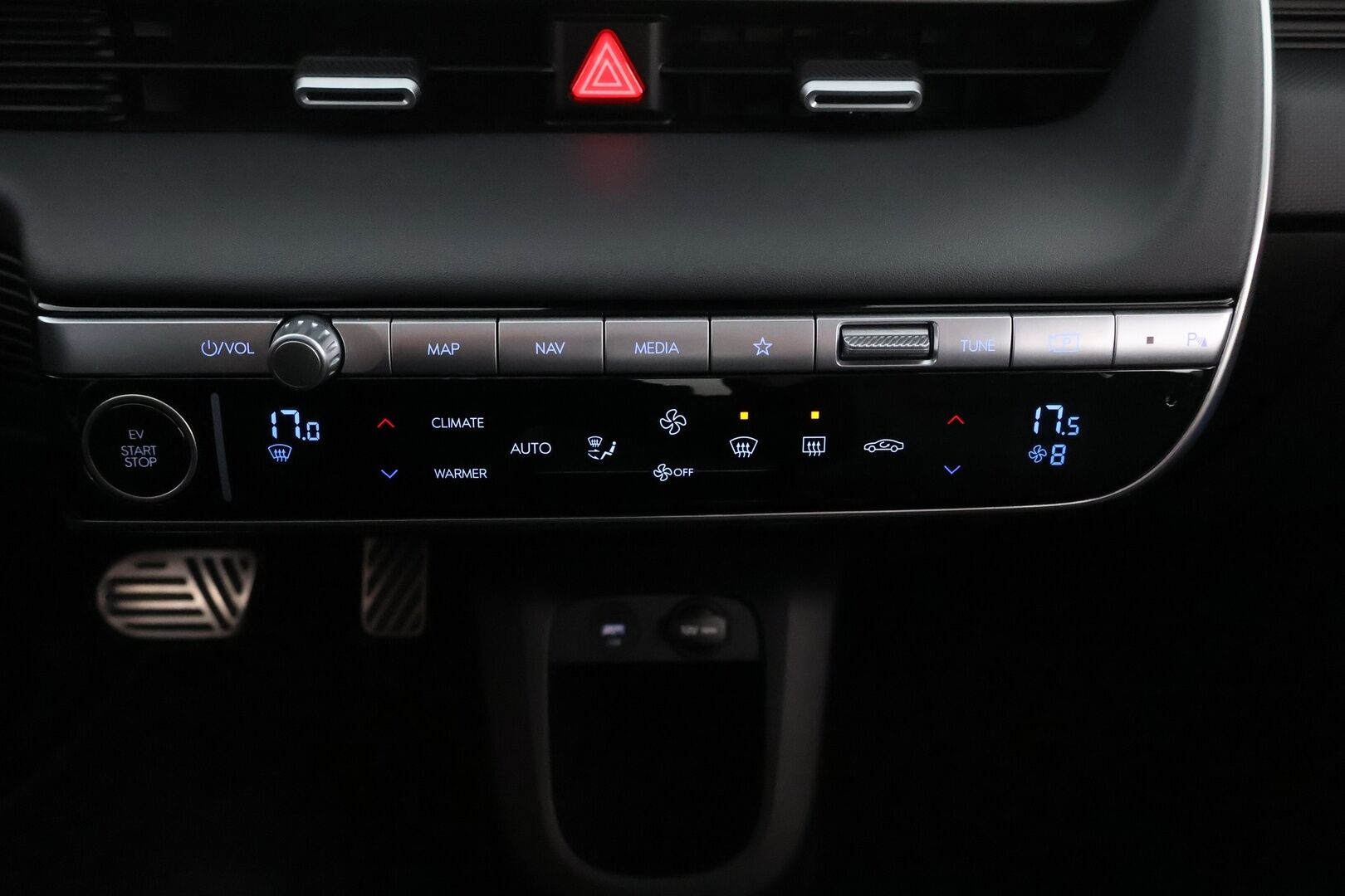 HYUNDAI IONIQ 5 2022 58 kWh 170hv Uniq - Lämpöpumppu / Adapt.Vakkari / HUD / Bose Premium Sound / Ilmastoidut Nahat / KeylessGo / Navi / Supervarusteet!