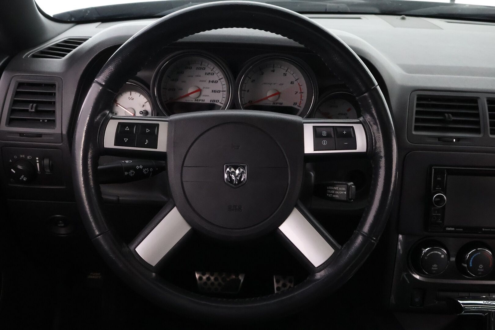 Dodge Challenger 2008 6,1 SRT8 HEMI First Edition - YritysOutlet - Myydään vain yrityksille - – Tämä auto myydään YritysOutlet -valikoimasta vain yritykselle