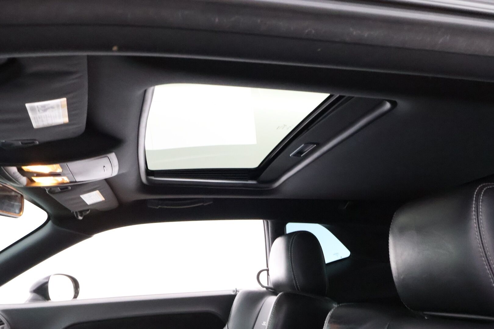 Dodge Challenger 2008 6,1 SRT8 HEMI First Edition - YritysOutlet - Myydään vain yrityksille - – Tämä auto myydään YritysOutlet -valikoimasta vain yritykselle