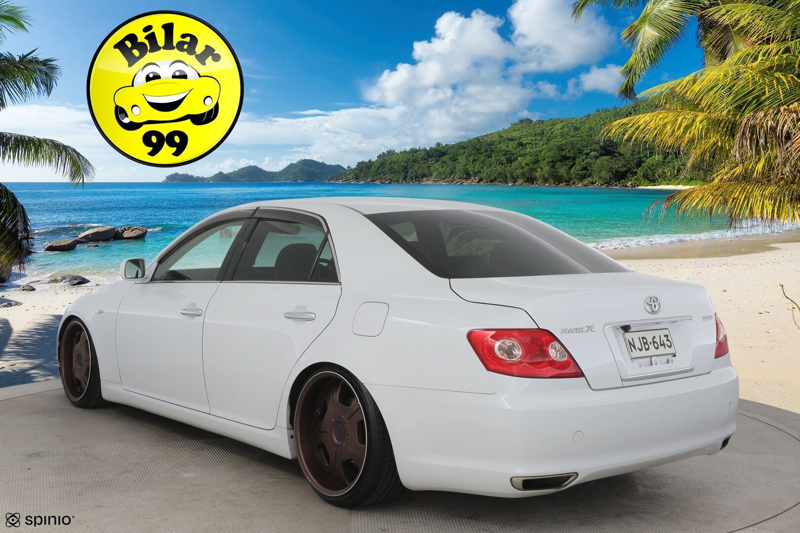 Toyota MARK X 2006 Sedan (AA) 4ov 2499cm3 **Harvinainen / Tyylikäs / Sähkösäätöiset penkit.** - Kahdet renkaat vanteineen (kesä) / Säädettävä alusta / Takaveto