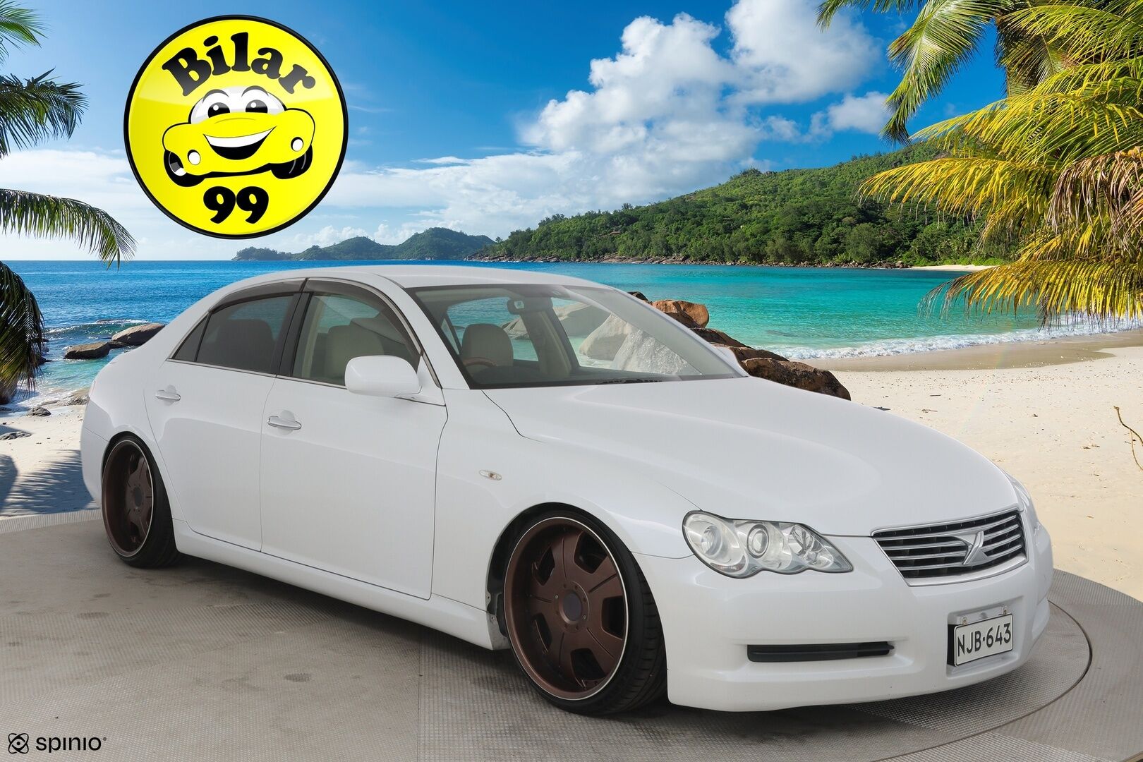 Toyota MARK X 2006 Sedan (AA) 4ov 2499cm3 **Harvinainen / Tyylikäs / Sähkösäätöiset penkit.** - Kahdet renkaat vanteineen (kesä) / Säädettävä alusta / Takaveto