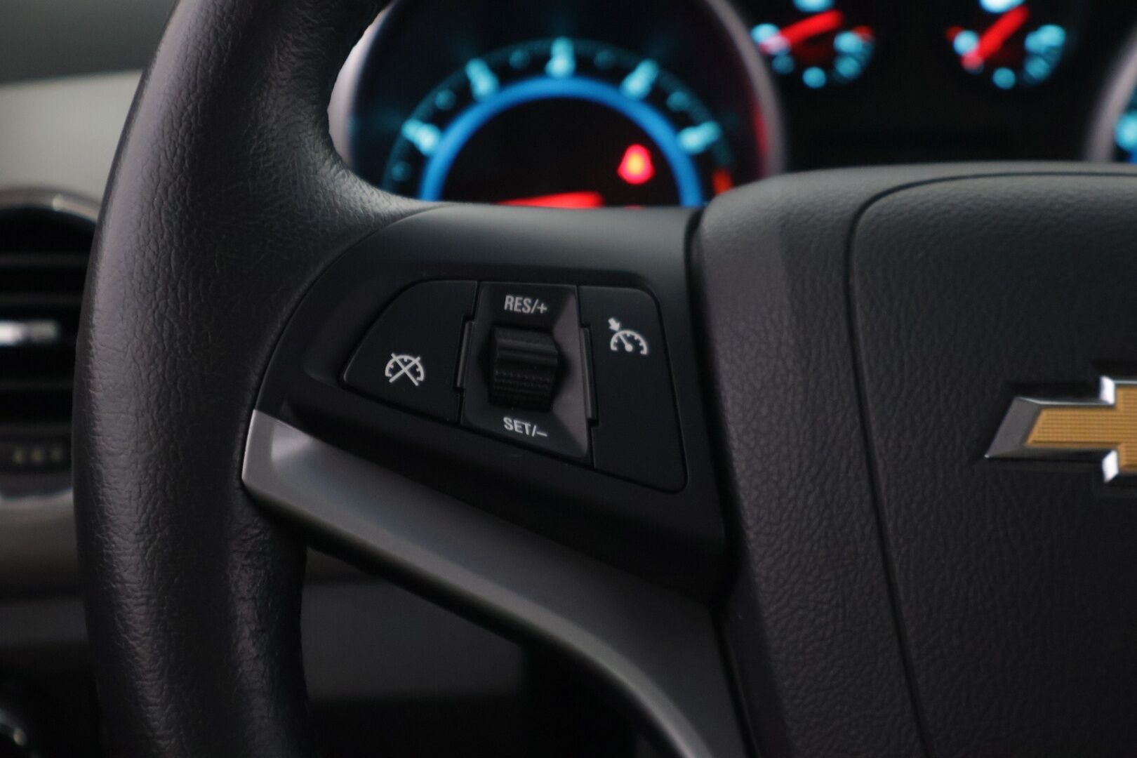 Chevrolet Cruze 2013 4-ov LS Plus 1,6 91kW MT5