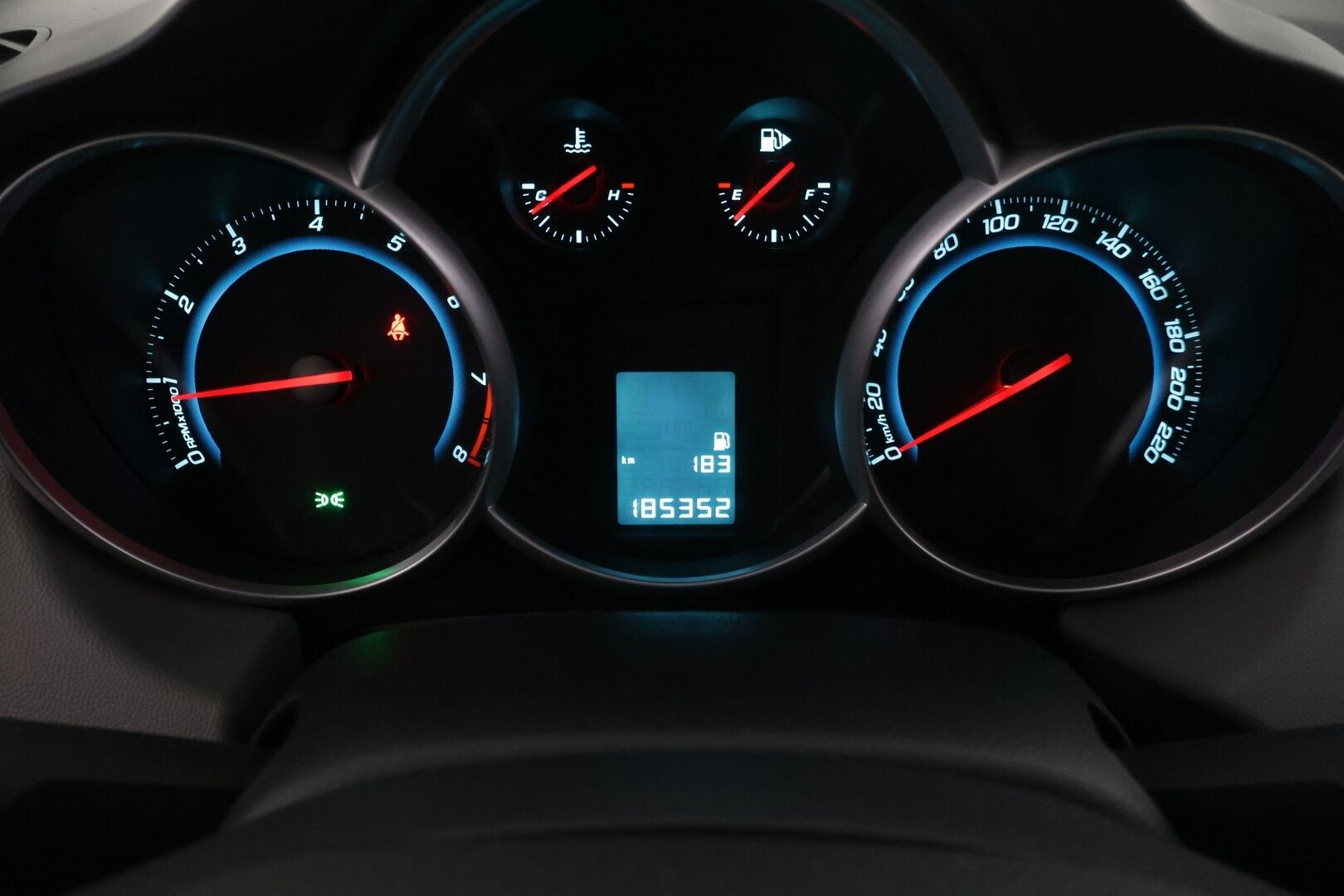 Chevrolet Cruze 2013 4-ov LS Plus 1,6 91kW MT5