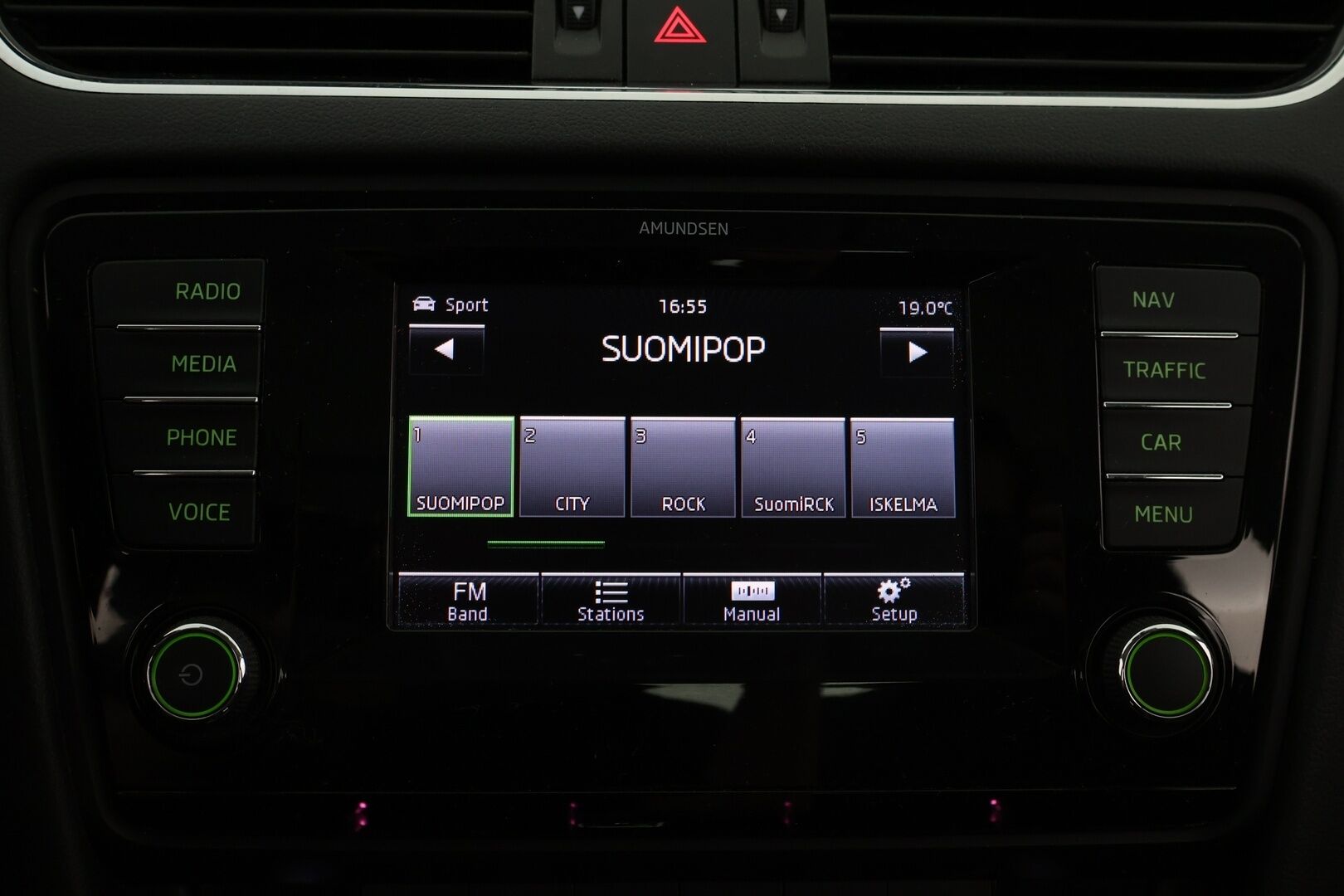 Skoda Octavia 2013 1,8 TSI Elegance DSG Autom. - YritysOutlet - Myydään vain yrityksille - - YritysOutlet - Myydään vain yrityksille