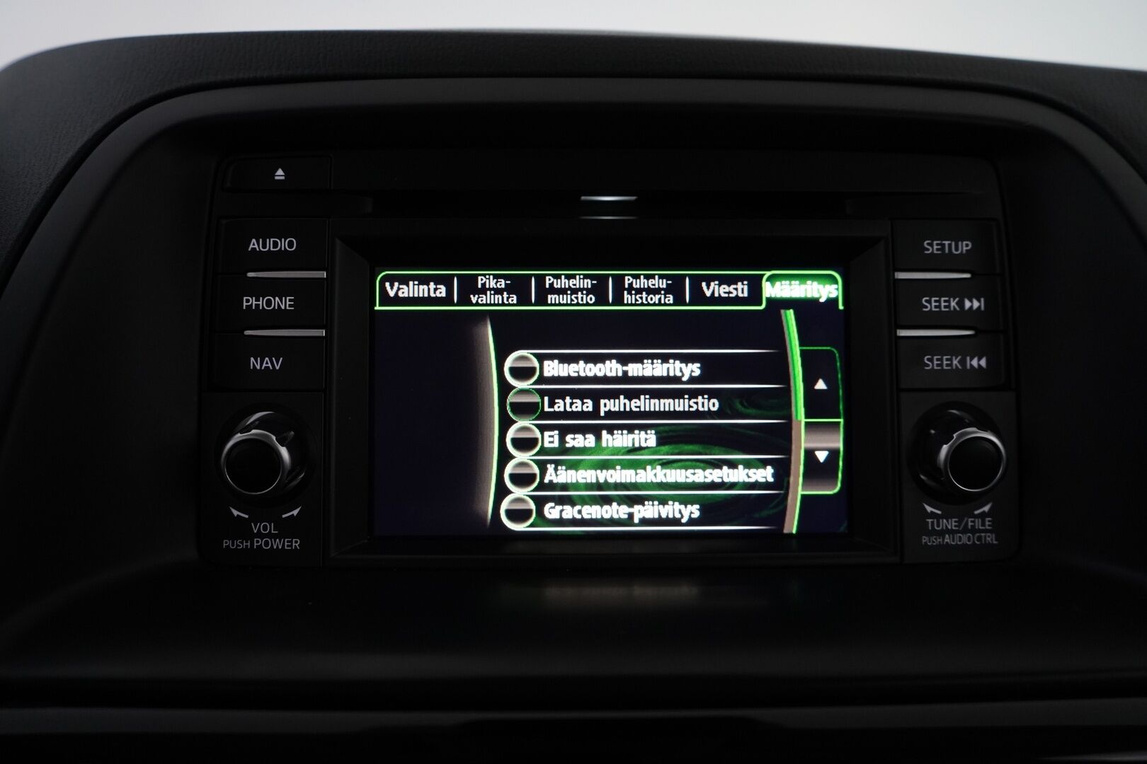 Mazda CX-5 2013 2,2 SKYACTIV-D Touring 6MT 5d Q22 *Koukku / Lohko+Sisä / Tutkat / Navi / BT* - KATSO MIHIN HINTAAN! / Suomi-auto / Kahdet alumiinivanteet - HULLUT AVAJAISHULINAT KORKOTARJOUS 3,29 %