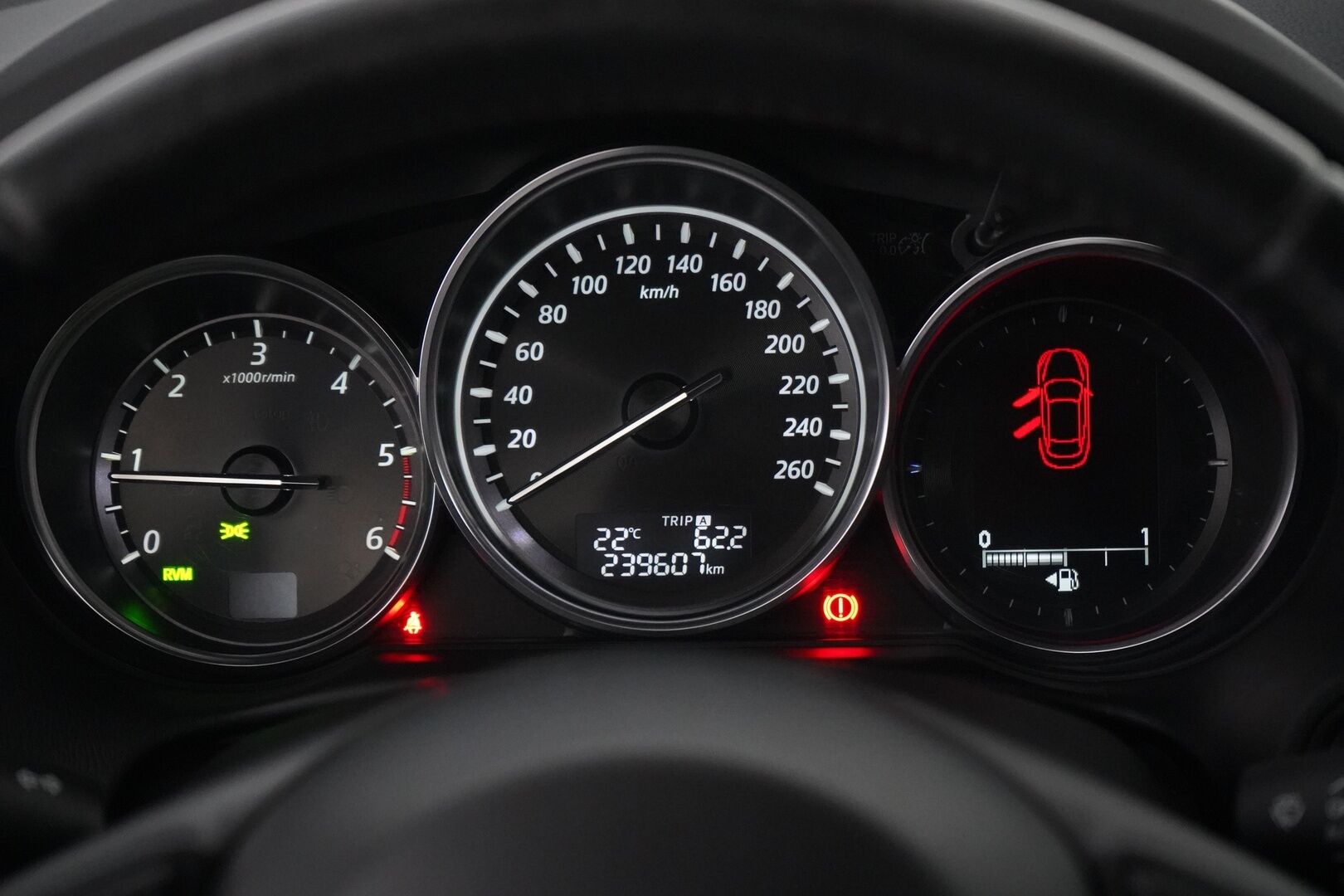 Mazda CX-5 2013 2,2 SKYACTIV-D Touring 6MT 5d Q22 *Koukku / Lohko+Sisä / Tutkat / Navi / BT* - KATSO MIHIN HINTAAN! / Suomi-auto / Kahdet alumiinivanteet - HULLUT AVAJAISHULINAT KORKOTARJOUS 3,29 %