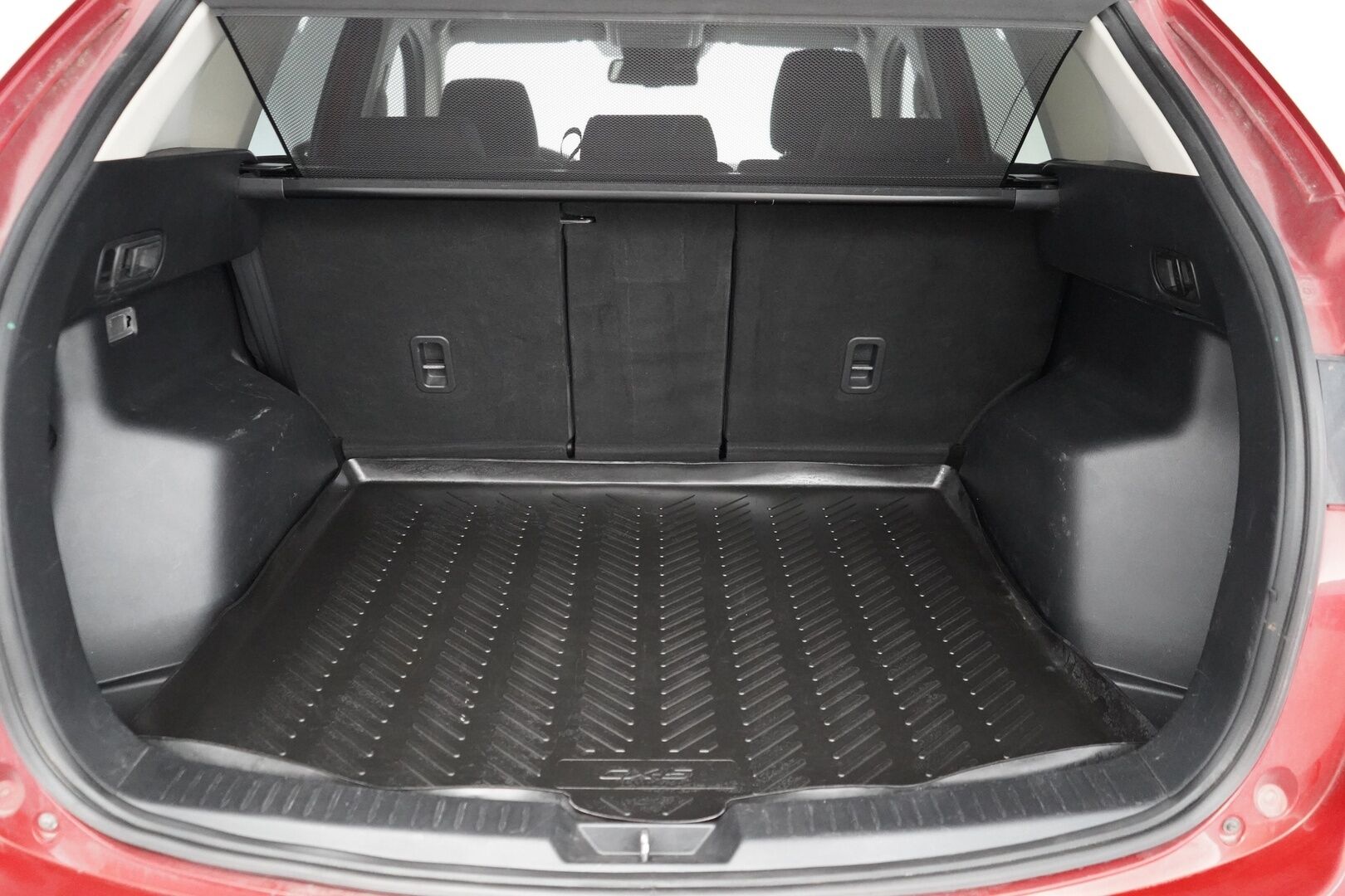 Mazda CX-5 2013 2,2 SKYACTIV-D Touring 6MT 5d Q22 *Koukku / Lohko+Sisä / Tutkat / Navi / BT* - KATSO MIHIN HINTAAN! / Suomi-auto / Kahdet alumiinivanteet - HULLUT AVAJAISHULINAT KORKOTARJOUS 3,29 %