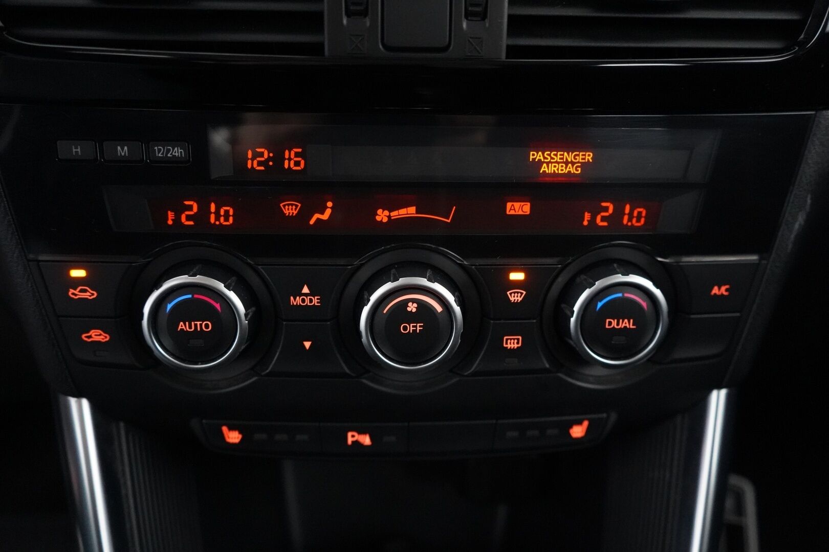 Mazda CX-5 2013 MYYDÄÄN HUUTOKAUPAT.COM - HUUTOKAUPAT.COM SIVUSTOLLA MYYNNISSÄ