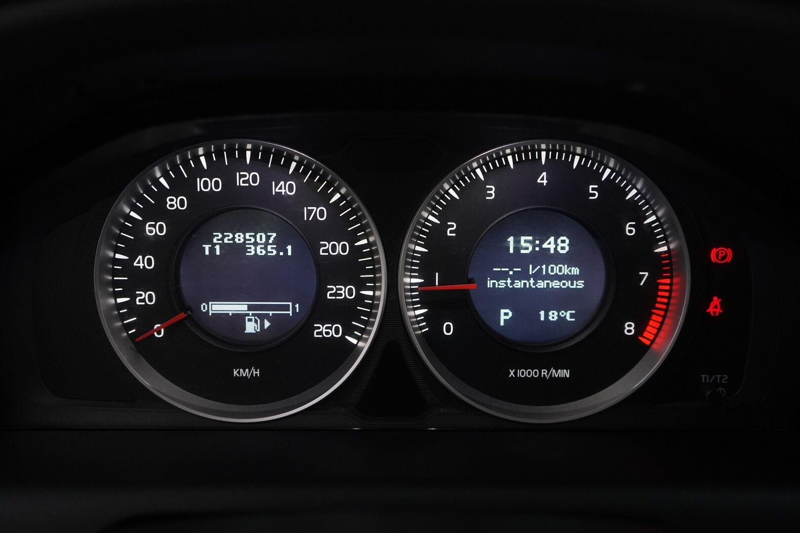 Volvo XC60 2012 T5 Summum aut. - Myydään  Huutokaupat.com - Myydään huutokaupat.com