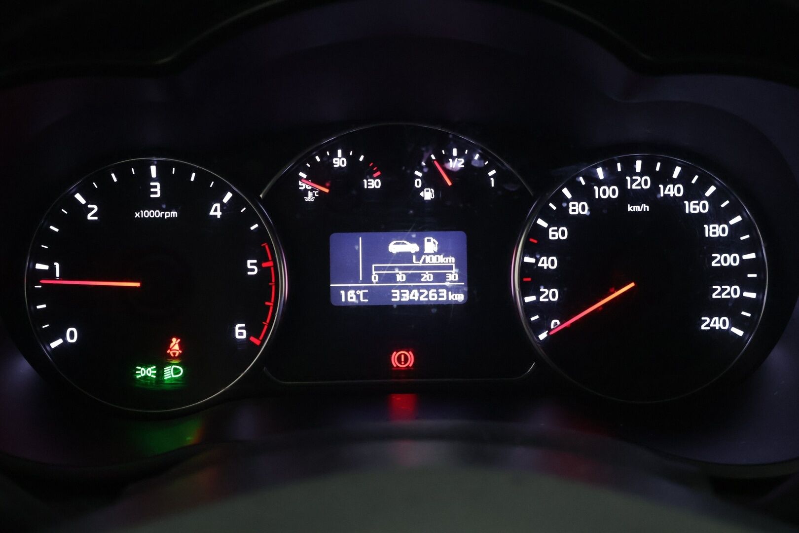 Kia Carens 2013 1,7 CRDi EX EcoDynamics 7P *MYYDÄÄN HUUTOKAUPAT.COM*