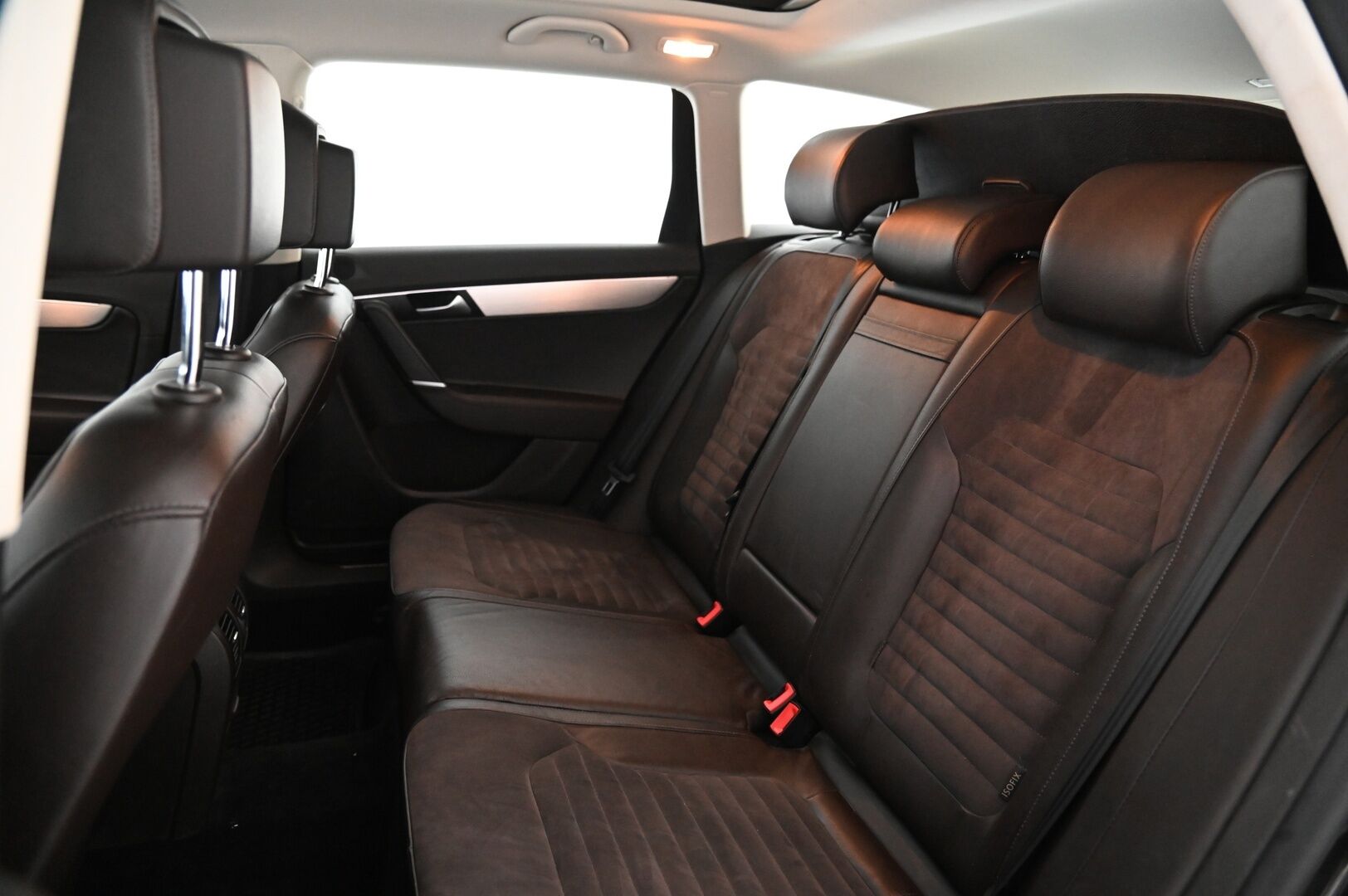Volkswagen Passat 2013 Variant Highline 1,4 TSI MultiFuel 118 kW (160 hv) DSG-automaatti *Myydään Huutokaupat.com* - *ACC / Panorama / Lane-assist / Alle taittuva koukku / Leimaa 07/2026 asti!*