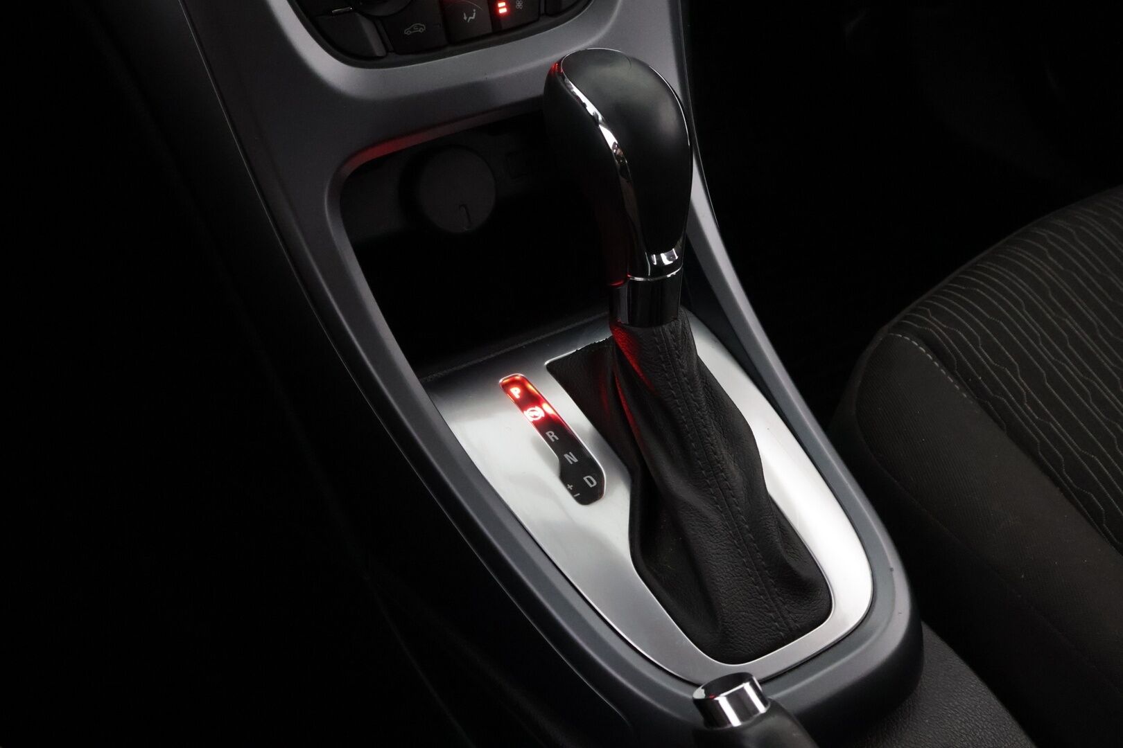 Opel Astra 2014 Sports Tourer Enjoy 1,4 Turbo 103kW AT6 - YritysOutlet - Myydään vain yrityksille - Suomi-auto / Lohko+sisä / Vakionopeudensäädin / Ilmastointi / Kahdet renkaat / Huoltokirja! / Katsastus 01/2027!*