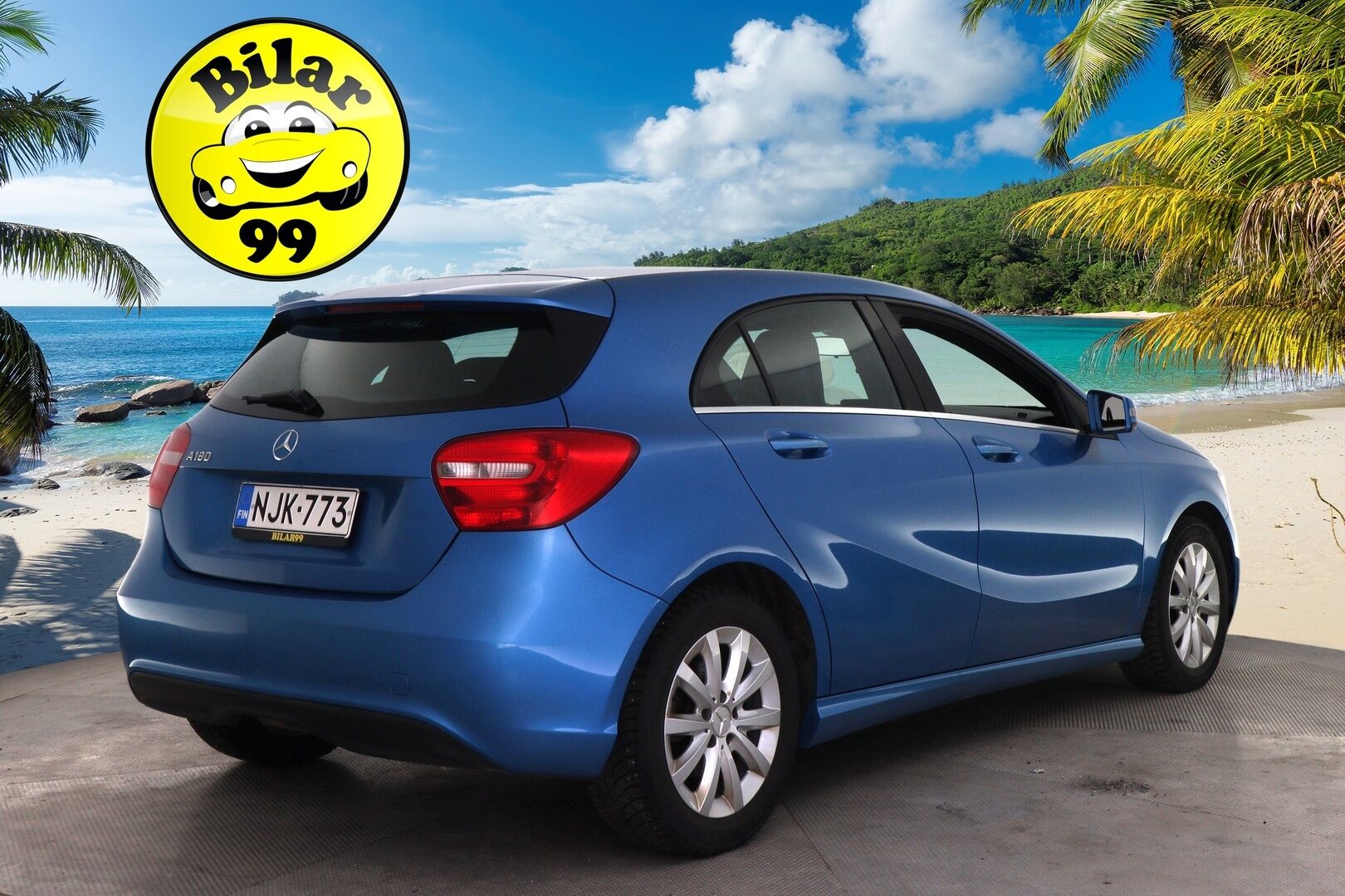 Mercedes-Benz A 2014 180 BE Suomi Edition - Puolinahat / Upea Metalliväri / Bluetooth / Lohkolämmitin