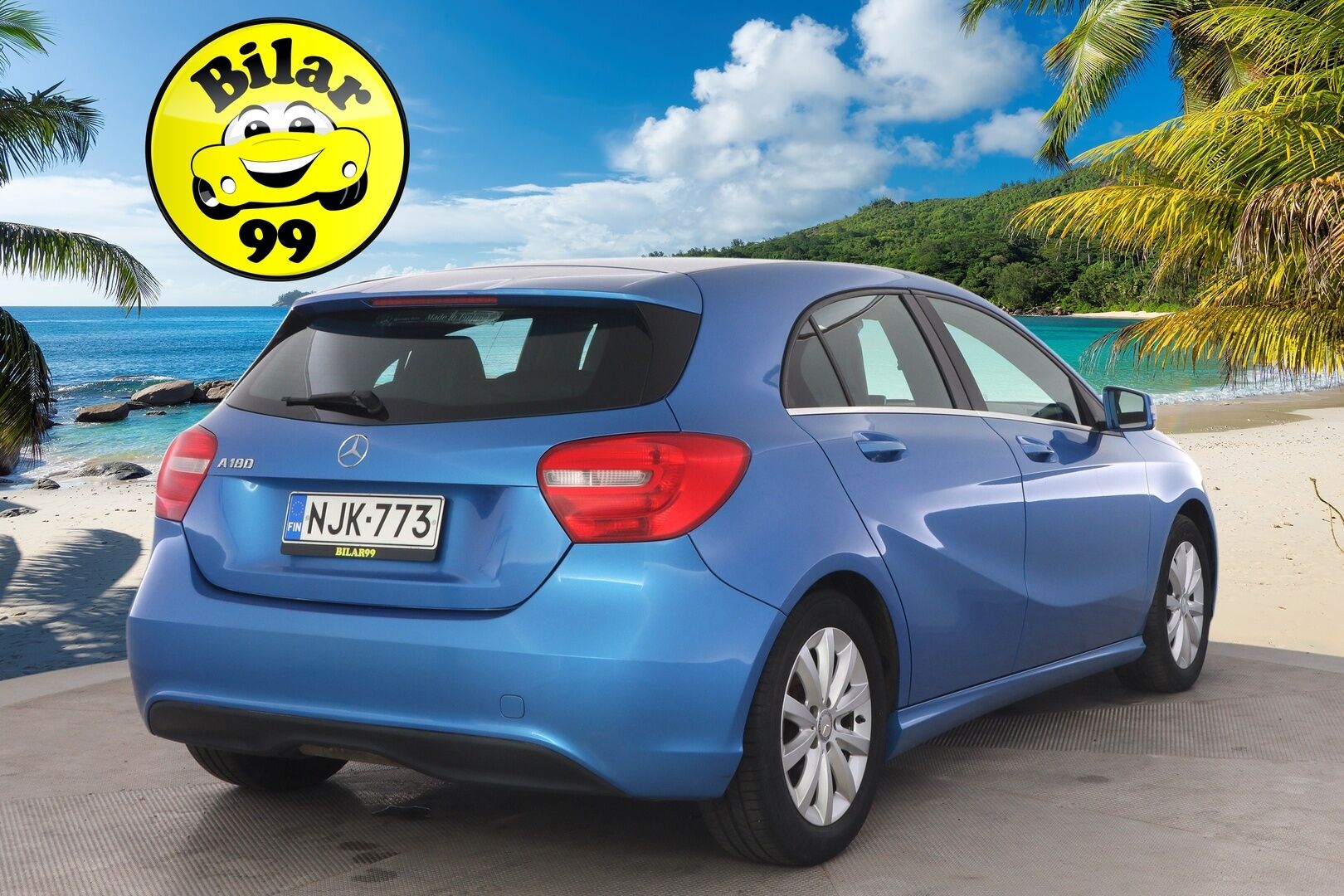 Mercedes-Benz A 2014 180 BE Suomi Edition - Puolinahat / Upea Metalliväri / Bluetooth / Lohkolämmitin