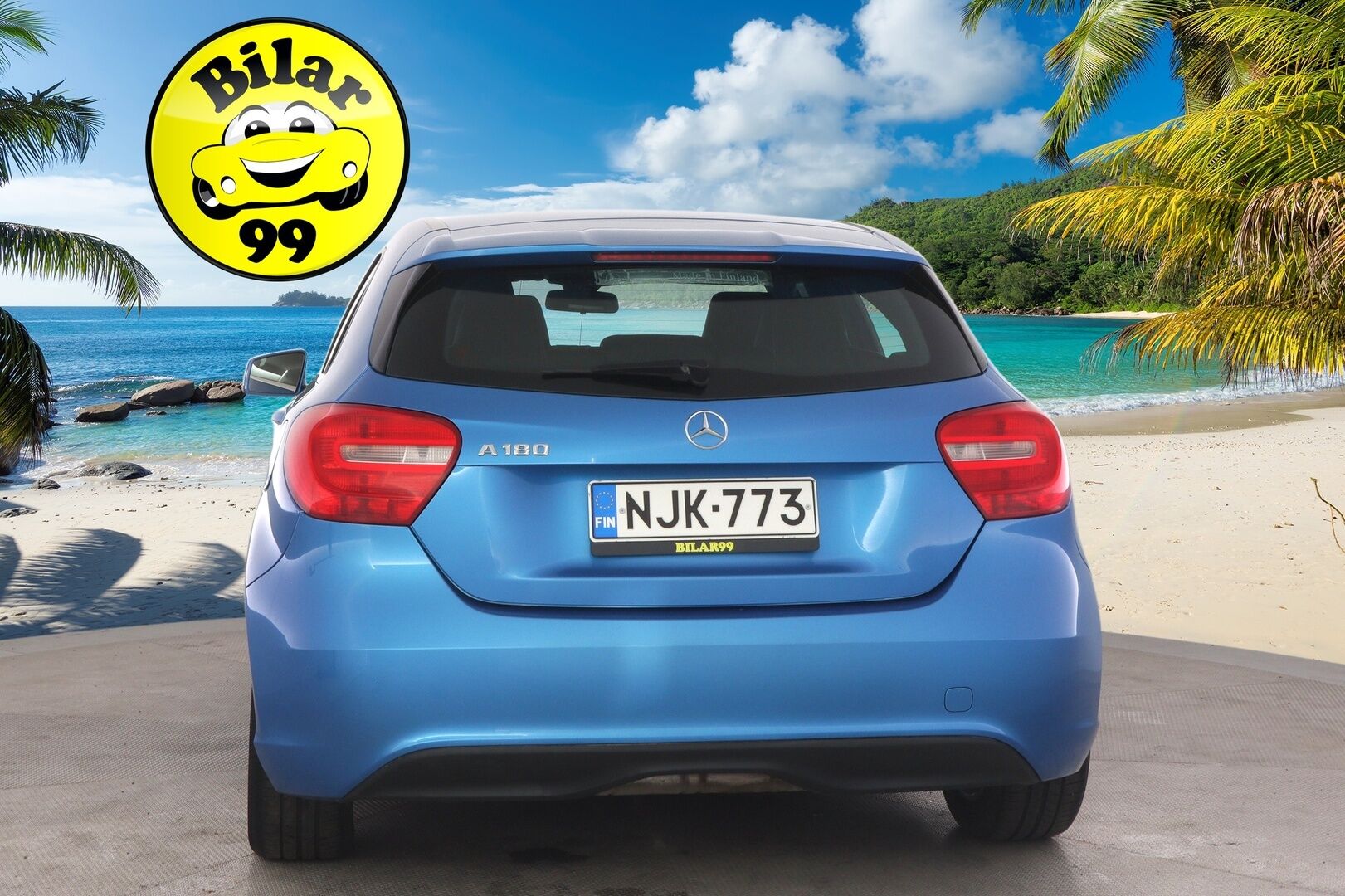 Mercedes-Benz A 2014 180 BE Suomi Edition - Puolinahat / Upea Metalliväri / Bluetooth / Lohkolämmitin