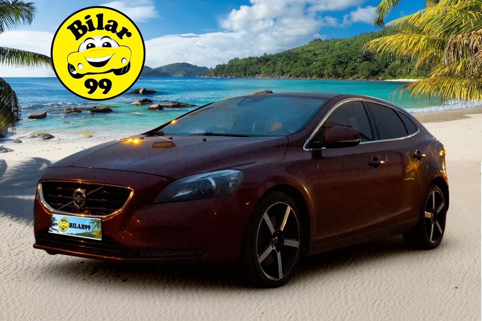 Volvo V40 2013 D4 Summum aut * Webasto / Vaalea Nahkasisusta / Digimittari / Muistipenkki / Sensus Navi / Audio High Performance - Suomiauto / Metalliväri / Jakopää tehty!