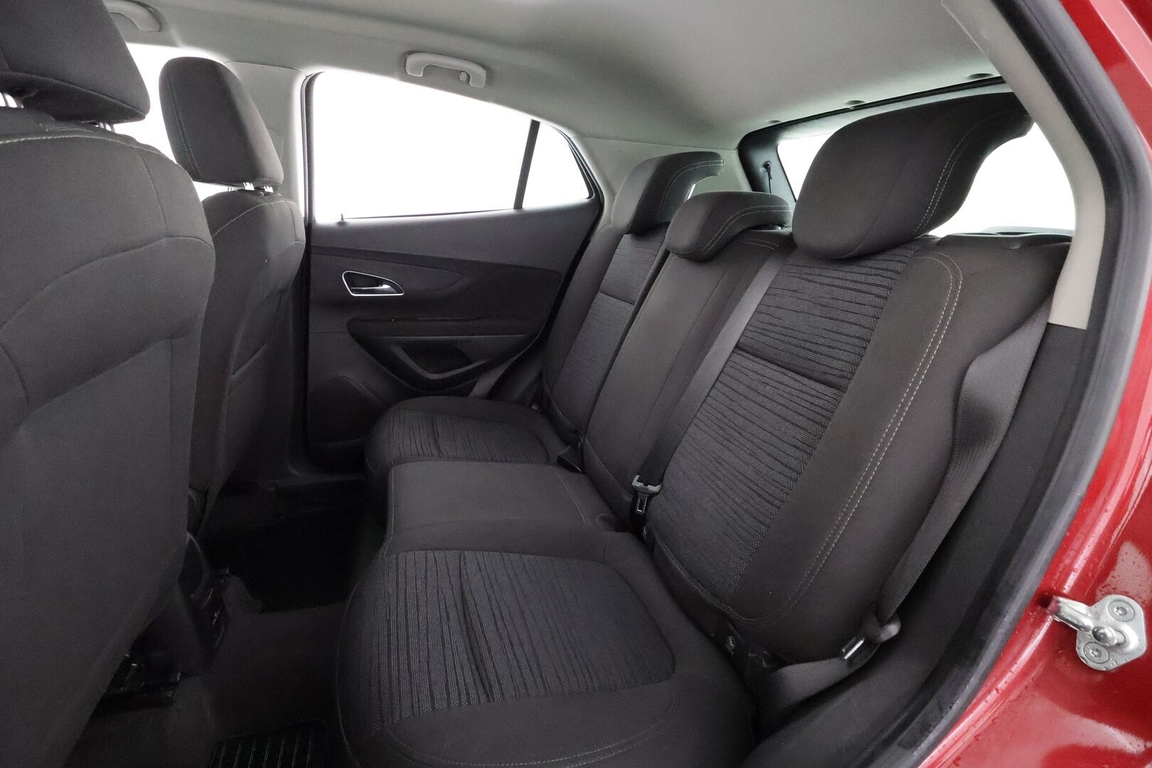 Opel Mokka 2015 5-ov Drive 1,4 Turbo Start/Stop 103kW MT6 - | Koukku | P.tutkat | Bluetooth | Vakkari | Lämm. ratti | Penkinlämmittimet | Ilmastointi | 2x renkaat aluin | Huoltokirja | 