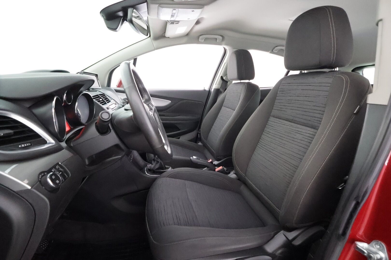 Opel Mokka 2015 5-ov Drive 1,4 Turbo Start/Stop 103kW MT6 - | Koukku | P.tutkat | Bluetooth | Vakkari | Lämm. ratti | Penkinlämmittimet | Ilmastointi | 2x renkaat aluin | Huoltokirja | 