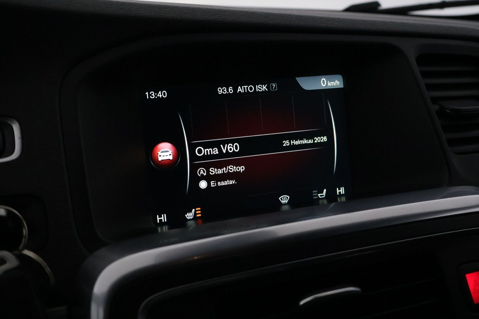 Volvo V60 2015 D4 Ocean Race Business aut. *Pa-lämmitin / Navi / Koukku / Vakkari / Digimittari / Nahkasisusta / Xenon* - Erittäin hyvin huollettu Ocean Race Suomiauto kaksilla hyväkuntoisilla renkailla!