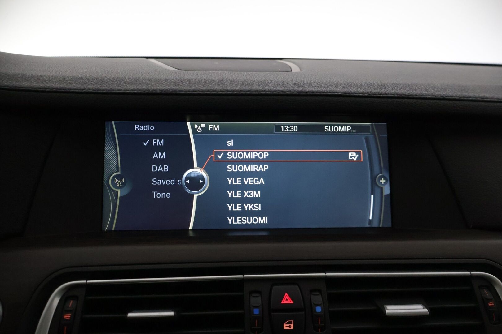 BMW 750 2009 A F01 Sedan * Imu-ovet / Ilmastoidut etuistuimet / Muistipenkit / Prof.navi * - - YritysOutlet - Myydään vain yrityksille