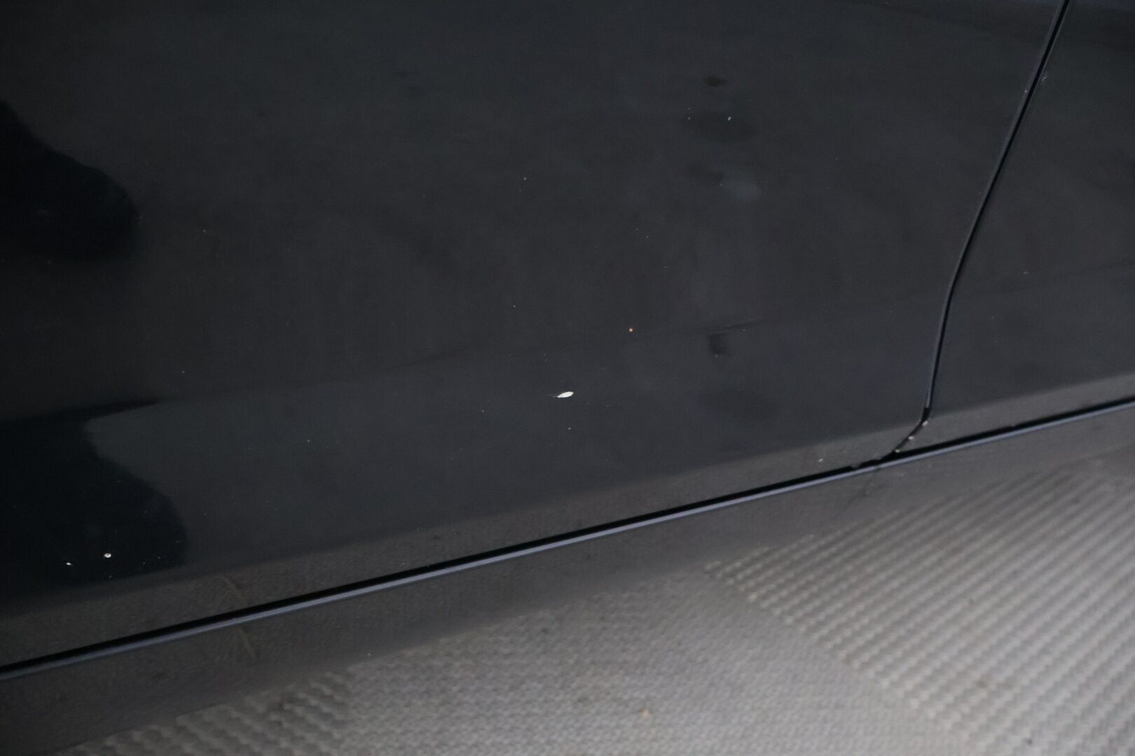 BMW 750 2009 A F01 Sedan * Imu-ovet / Ilmastoidut etuistuimet / Muistipenkit / Prof.navi * - - YritysOutlet - Myydään vain yrityksille
