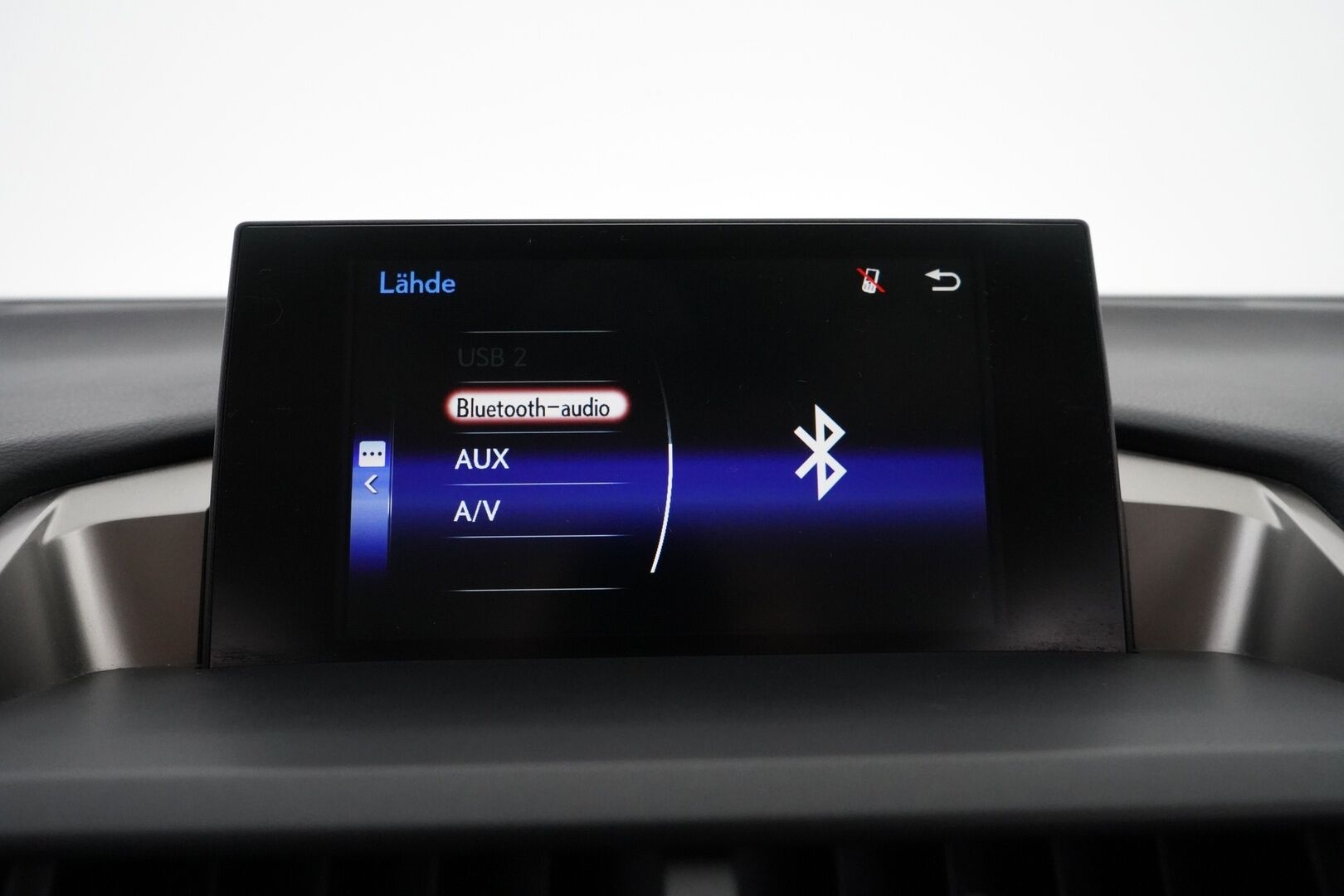 Lexus NX 2015 300h Hybrid A AWD Executive * ACC / Webasto / Vetokoukku / Nahkasisusta / Peruutuskamera * - Suomi-auto / Huippuvarusteet