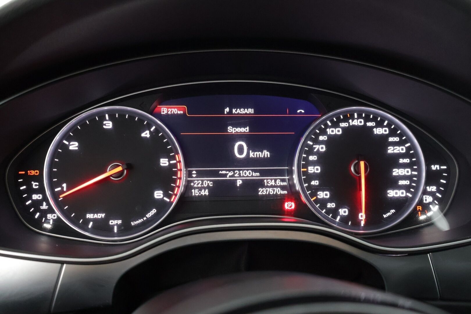 Audi A6 2015 Avant Business Sport 2,0 TDI 140 kW ultra S tronic * Vetokoukku / Tutkat / Sähkökontti / Sporttipenkit / Vakkari * - * Suomi-auto / 2x Hyvät renkaat / Jakohihna vaihdettu! *