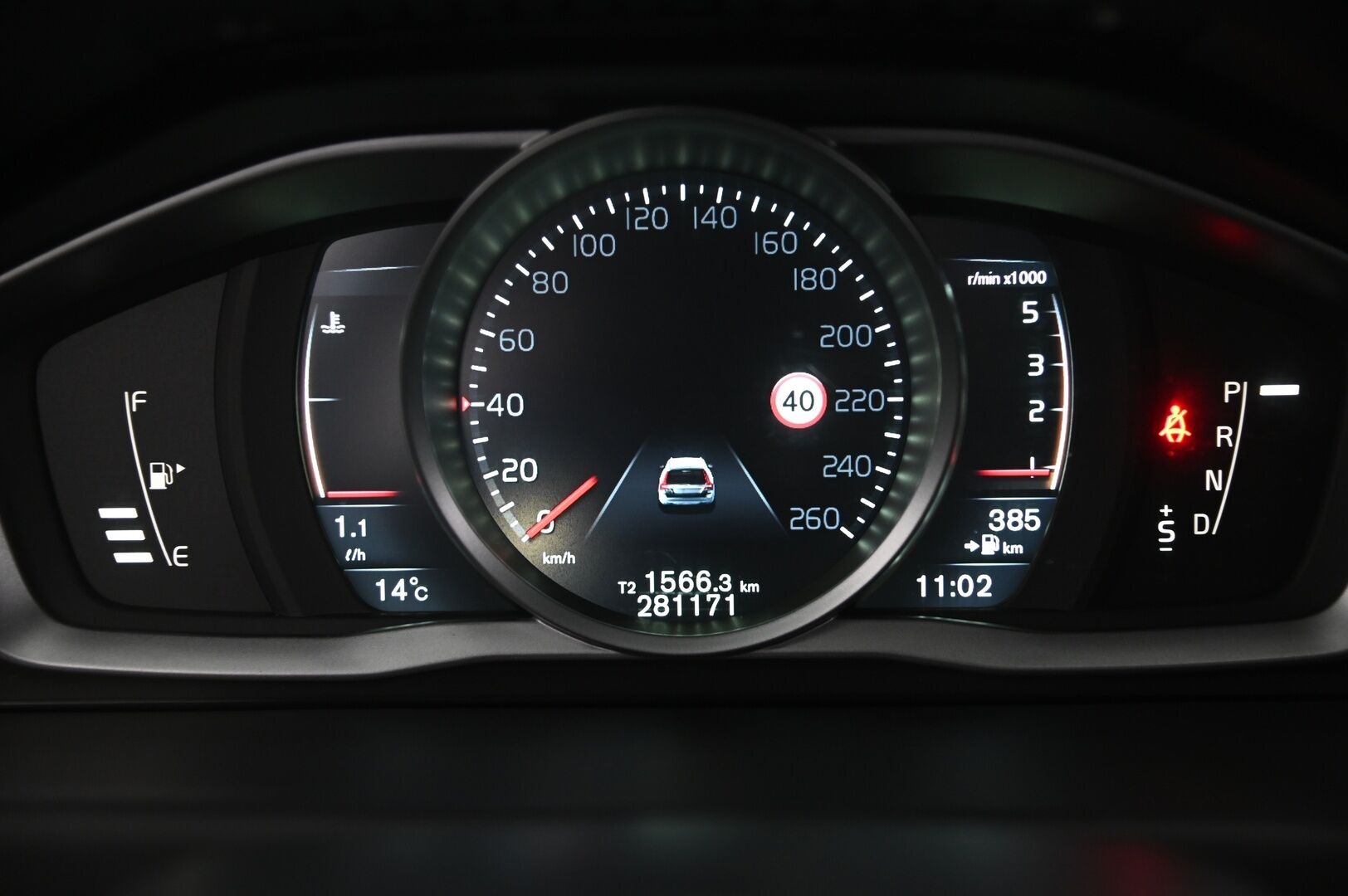 Volvo XC70 2016 D4 AWD Summum Edition aut*Adapt.vakkari / Muistipenkki / Webasto / Blis / Koukku / Navi* - 2x Volvo Alut / Hihna tehty 08/2025 / Hyvä huoltohistoria