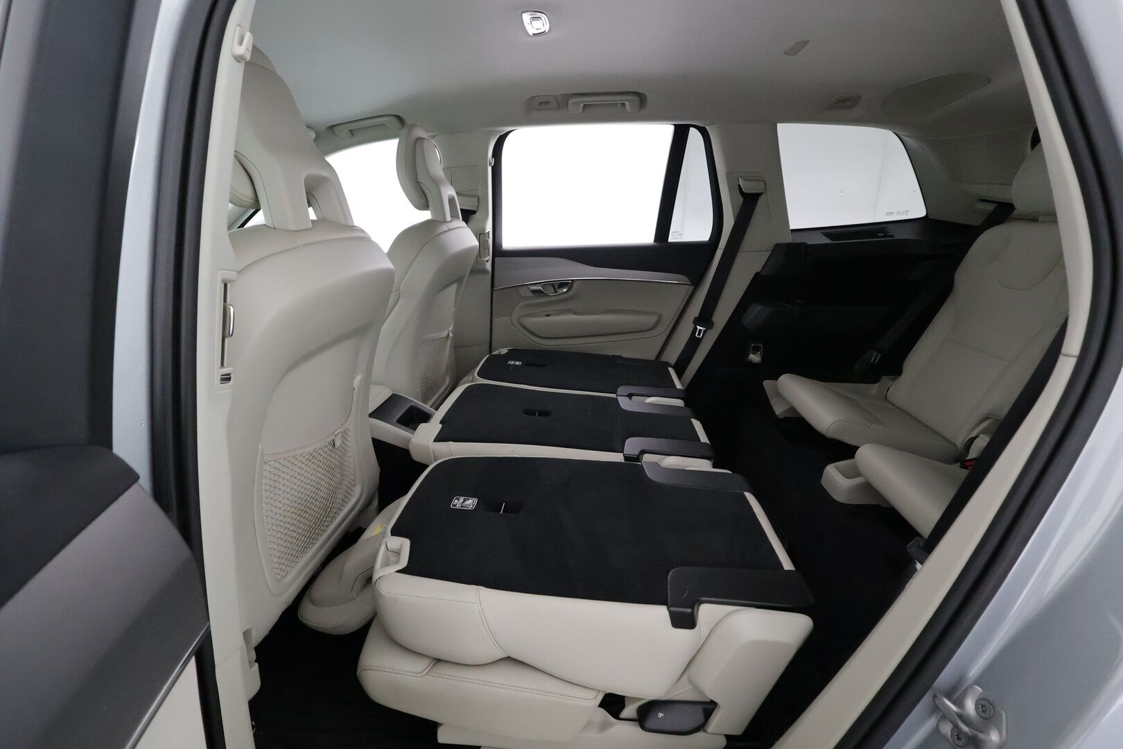 Volvo XC90 2016 D5 AWD Inscription aut - | Webasto | Koukku | Ilma-alusta | Sporttinahat Muistilla | Full-LED | P.Kamera | HP Audio | Kaistavahti | Navi | Keyless | Vakkari | Suomi-auto | Kahdet renkaat | Merkkihuollot |