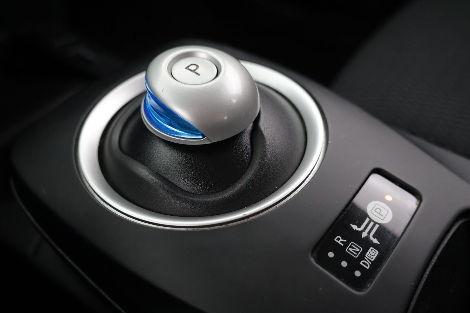 Nissan Leaf 2015 Visia 23 kWh - Myydään  Huutokaupat.com - ENNAKKOMYYNTIIN  – Tämä auto myydään huutokaupat.com