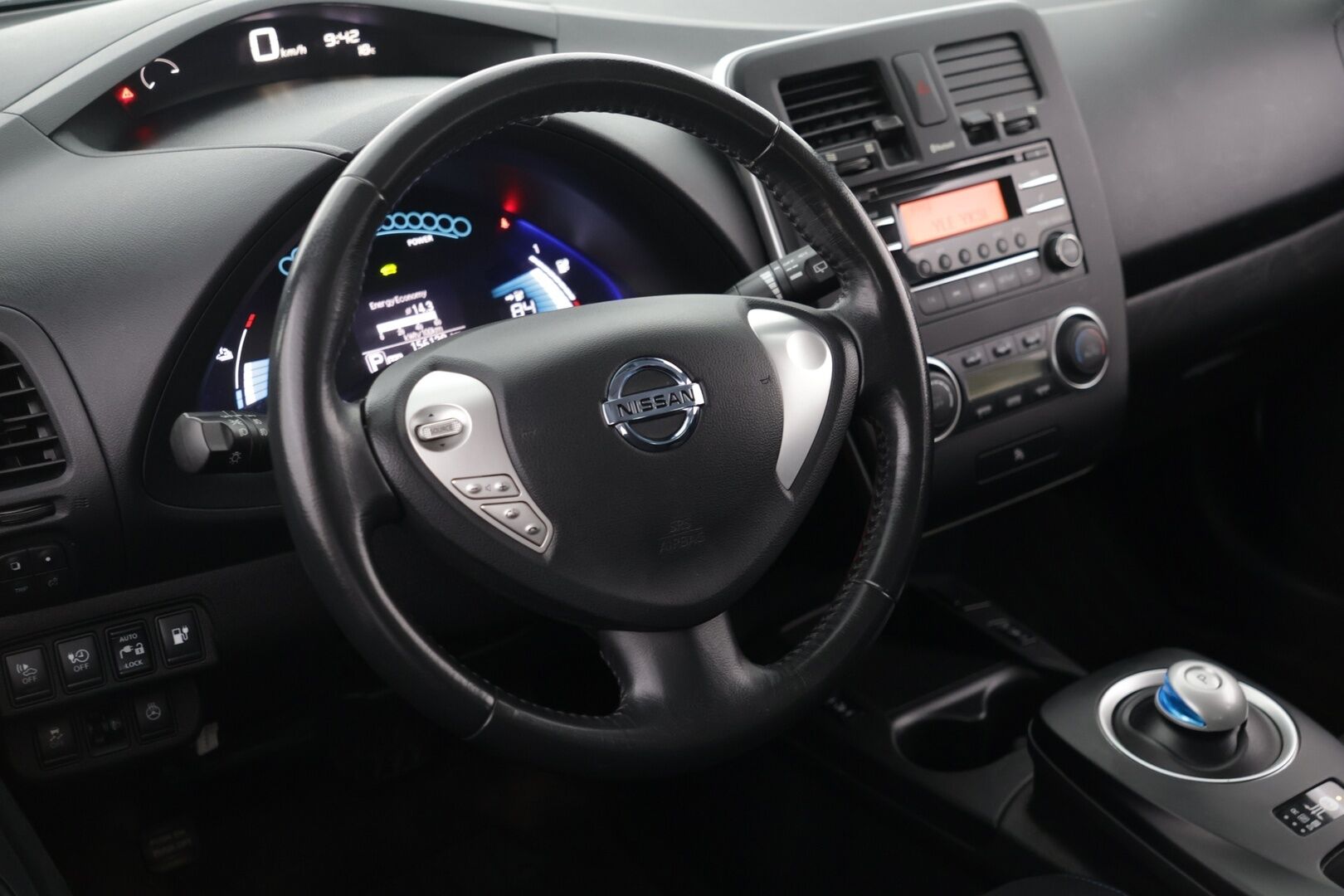Nissan Leaf 2015 Visia 23 kWh - Myydään  Huutokaupat.com - ENNAKKOMYYNTIIN  – Tämä auto myydään huutokaupat.com