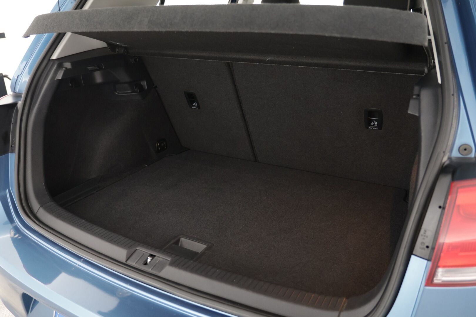 Volkswagen Golf 2015 Trendline 1,2 TSI 63 kW (85 hv) BlueMotion Technology 4-ovinen  *Webasto / Vakkari / Kahdet Avaimet* - Vähän ajettu / Huippu käyttöauto / Kattavat varusteet