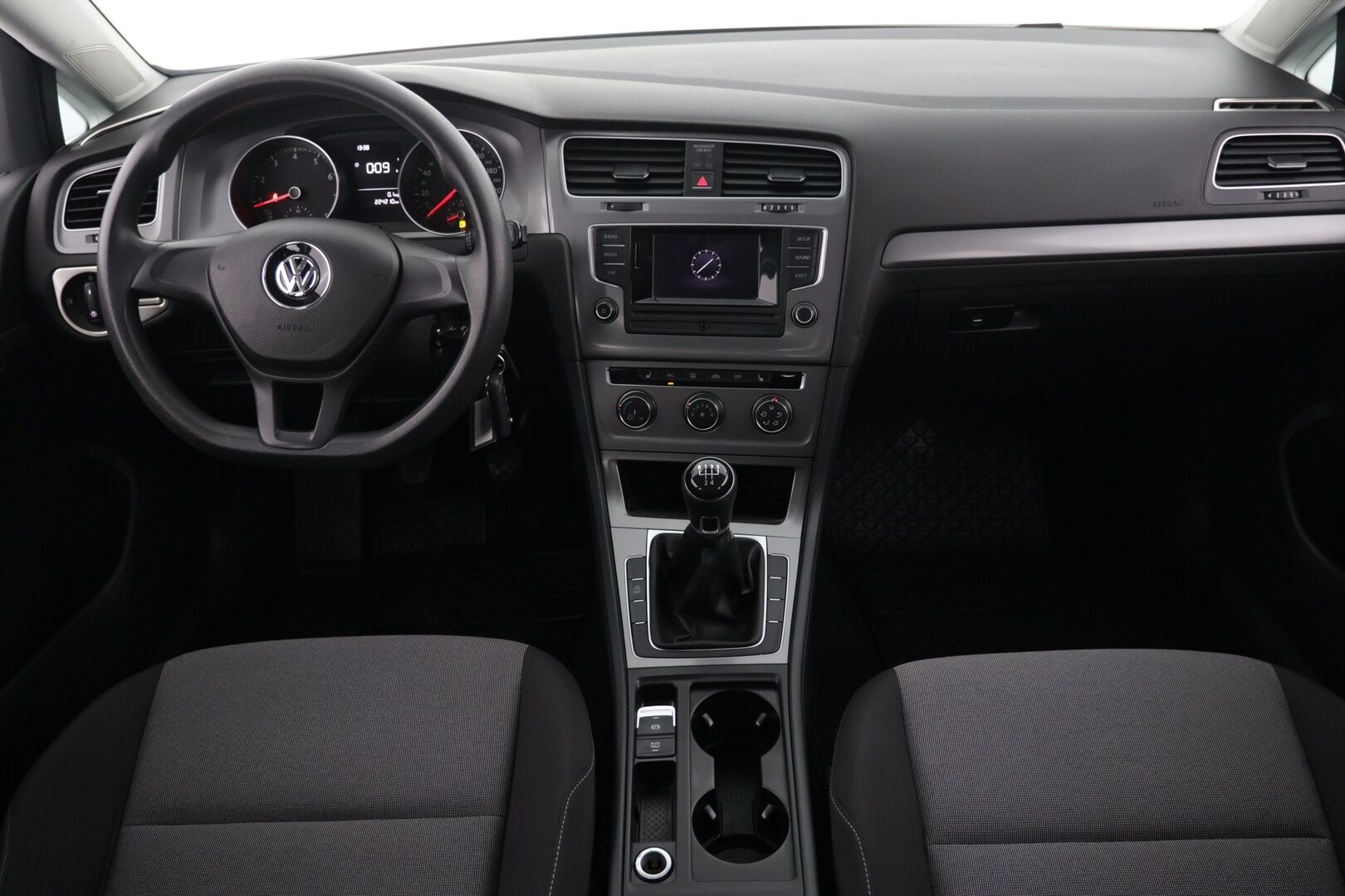 Volkswagen Golf 2015 Trendline 1,2 TSI 63 kW (85 hv) BlueMotion Technology 4-ovinen  *Webasto / Vakkari / Kahdet Avaimet* - Vähän ajettu / Huippu käyttöauto / Kattavat varusteet