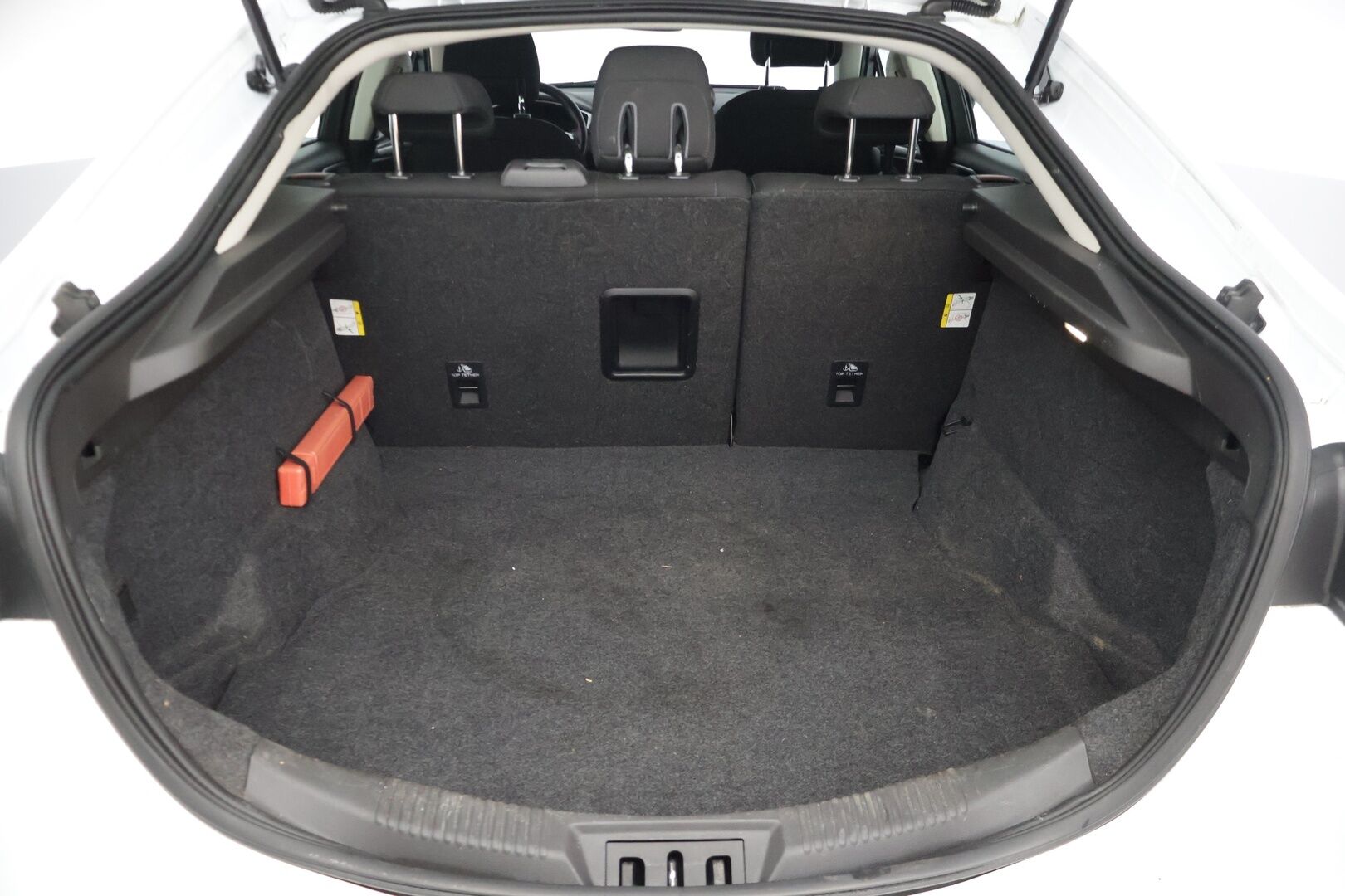 Ford Mondeo 2015 1,5 EcoBoost 160hv M6 Trend Style 5D * Lohkolämmitin / P. Tutkat / Lämmitettävä tuulilasi / Vakionopeudensäädin / Bluetooth * - 2 om. Suomi-auto / Jakohihna vaihdettu / Hyvin huollettu & hyvät renkaat - HULLUT AVAJAISHULINAT KORKOTARJOUS 3,29 %