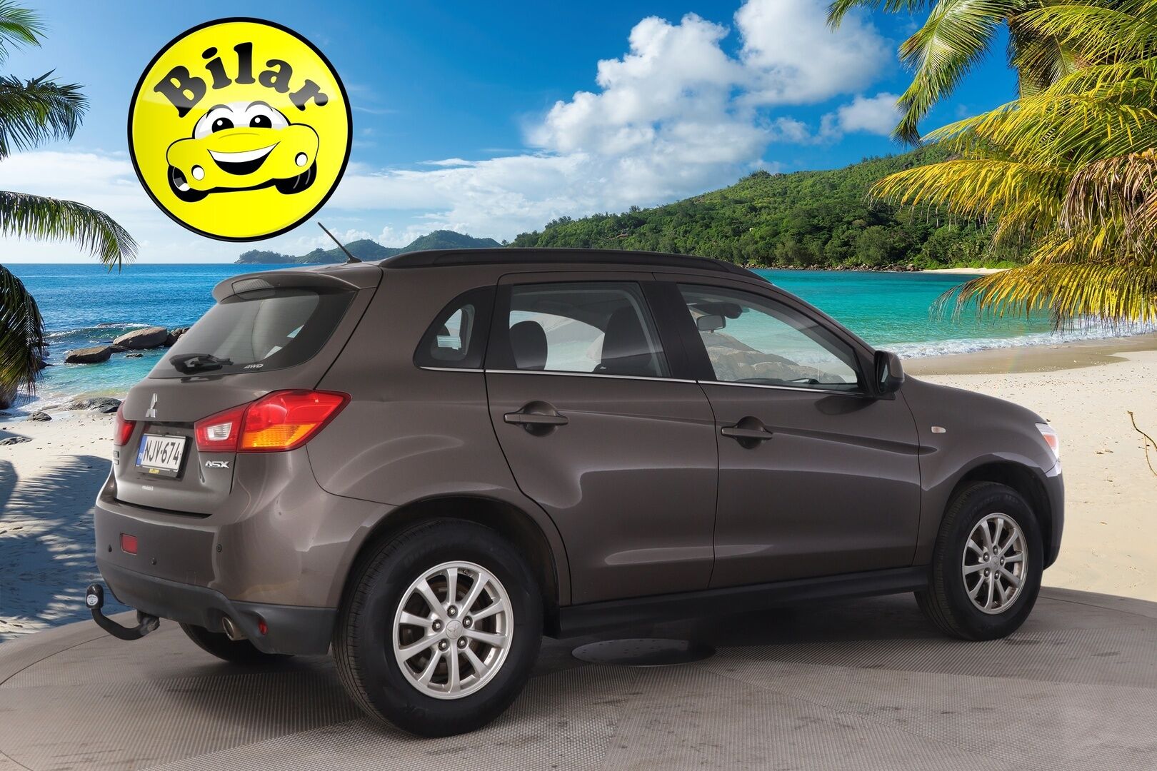 Mitsubishi ASX 2015 1,6 Di-D AS&G Invite 4WD 6MT - | Vetokoukku | Lohko | P.tutka | 1-Om. Suomiauto | 2x renkaat alumiinivanteilla |