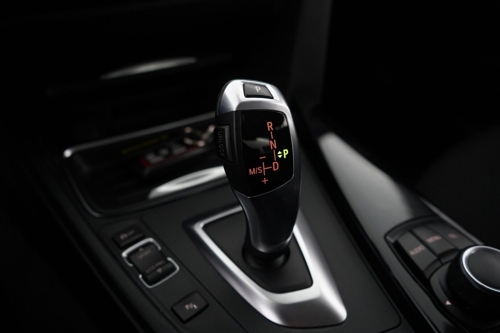 BMW 320 2015 F30 Sedan 320i TwinPower Turbo A xSport Edition * ACC / HiFit / Tutkat / Sporttipenkit * - KATSO KAMPANJAHINTA! / Suomi-auto / Juuri tehty iso huolto! / Katsastettu 8/25 - HULLUT JOULUT KORKOTARJOUS 2,49% 